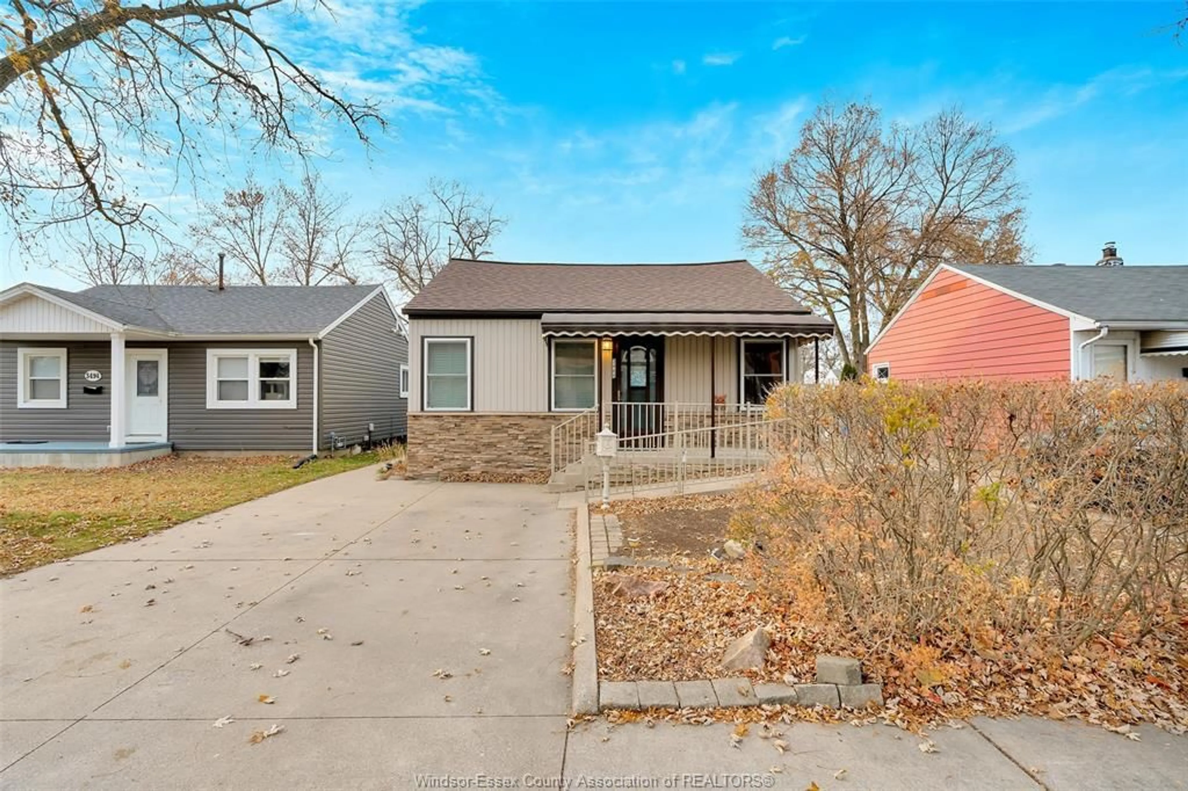 Unknown for 3488 GIRARDOT St, Windsor Ontario N9C 1W2