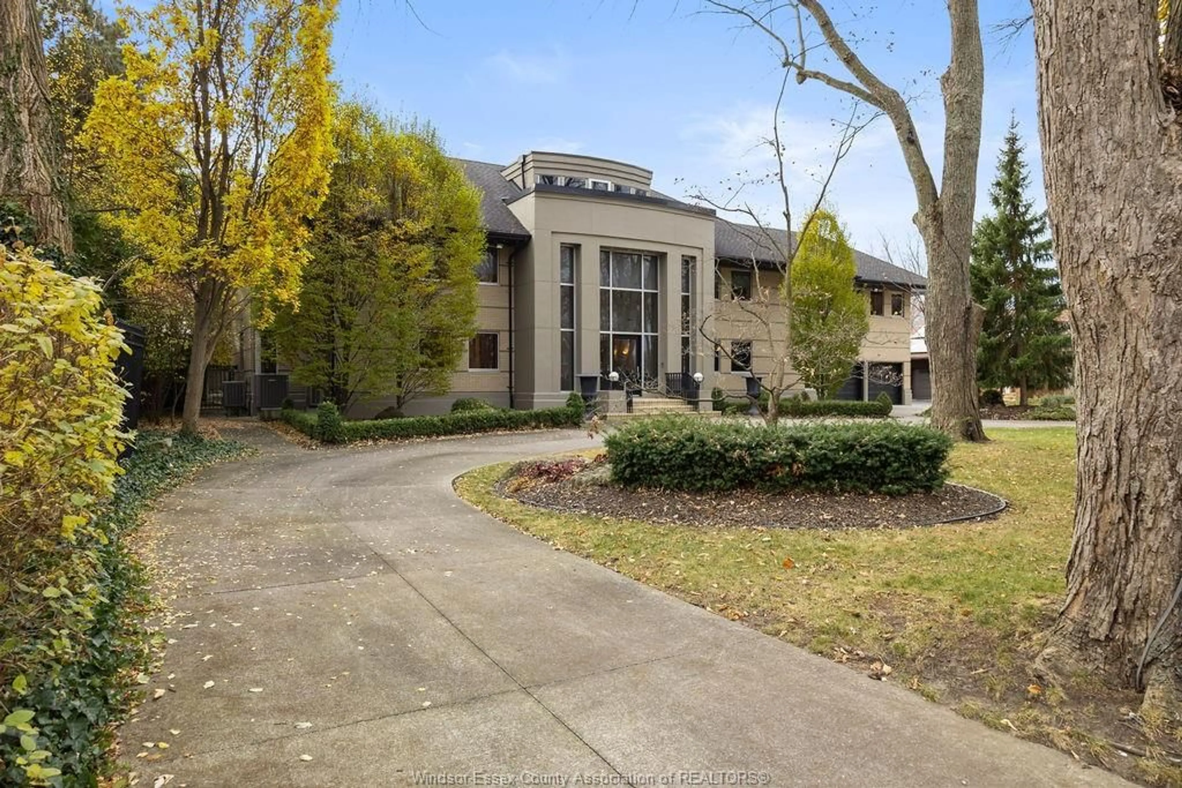 Unknown for 3737 VICTORIA Blvd, Windsor Ontario N9E 3L7