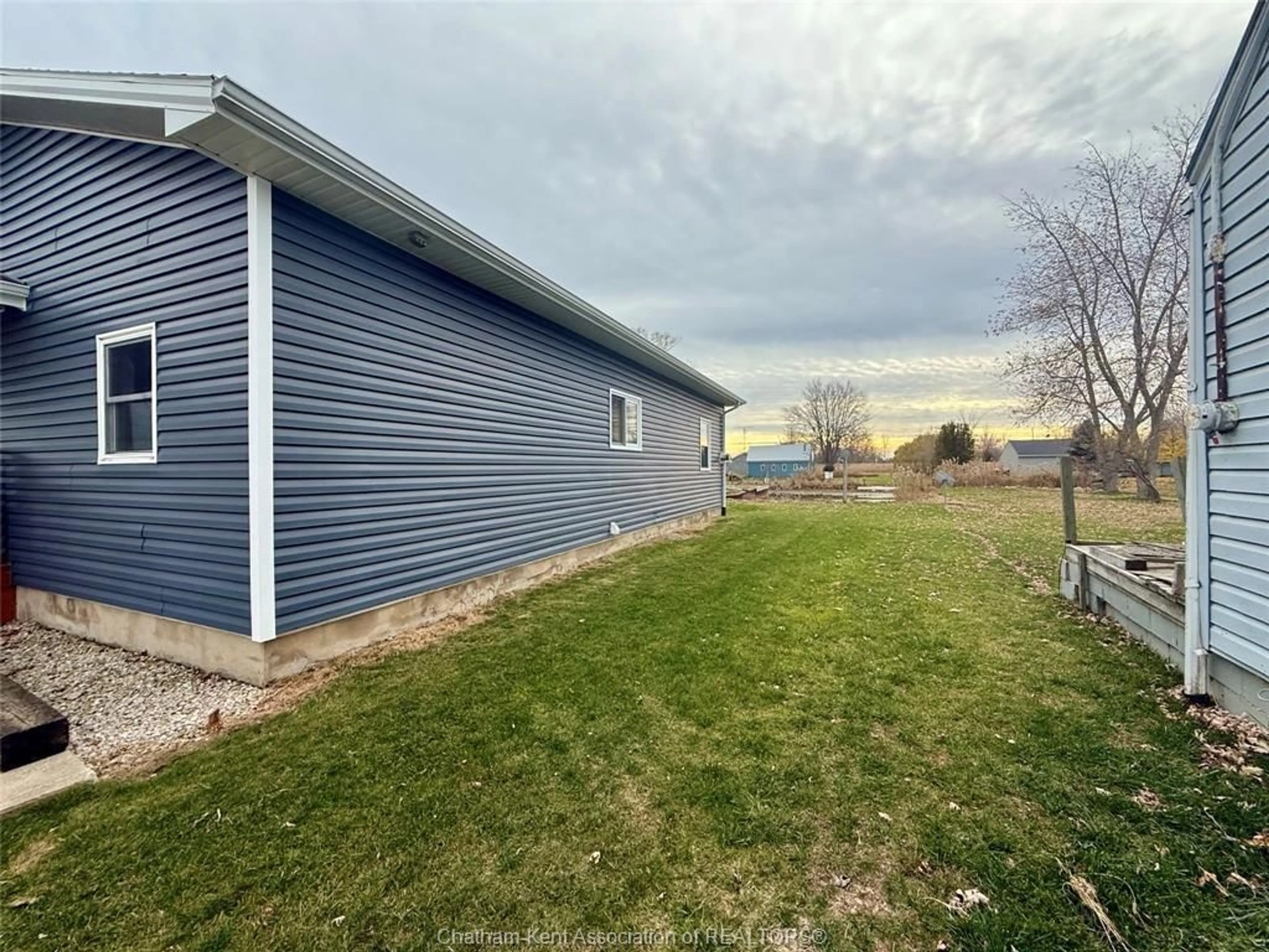 A pic from outside/outdoor area/front of a property/back of a property/a pic from drone, water/lake/river/ocean view for 88 Kent St, Shrewsbury Ontario N0P 1A0