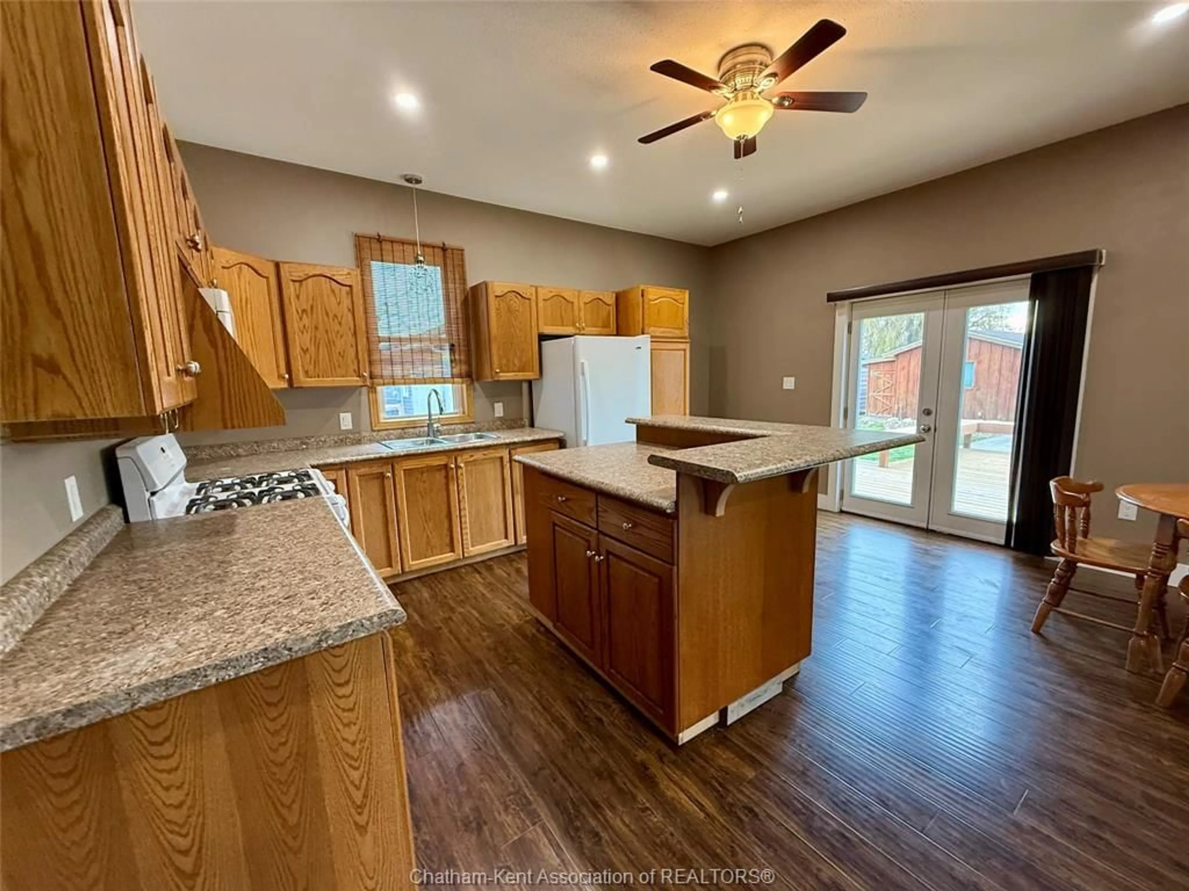 Open concept kitchen, unknown for 88 Kent St, Shrewsbury Ontario N0P 1A0