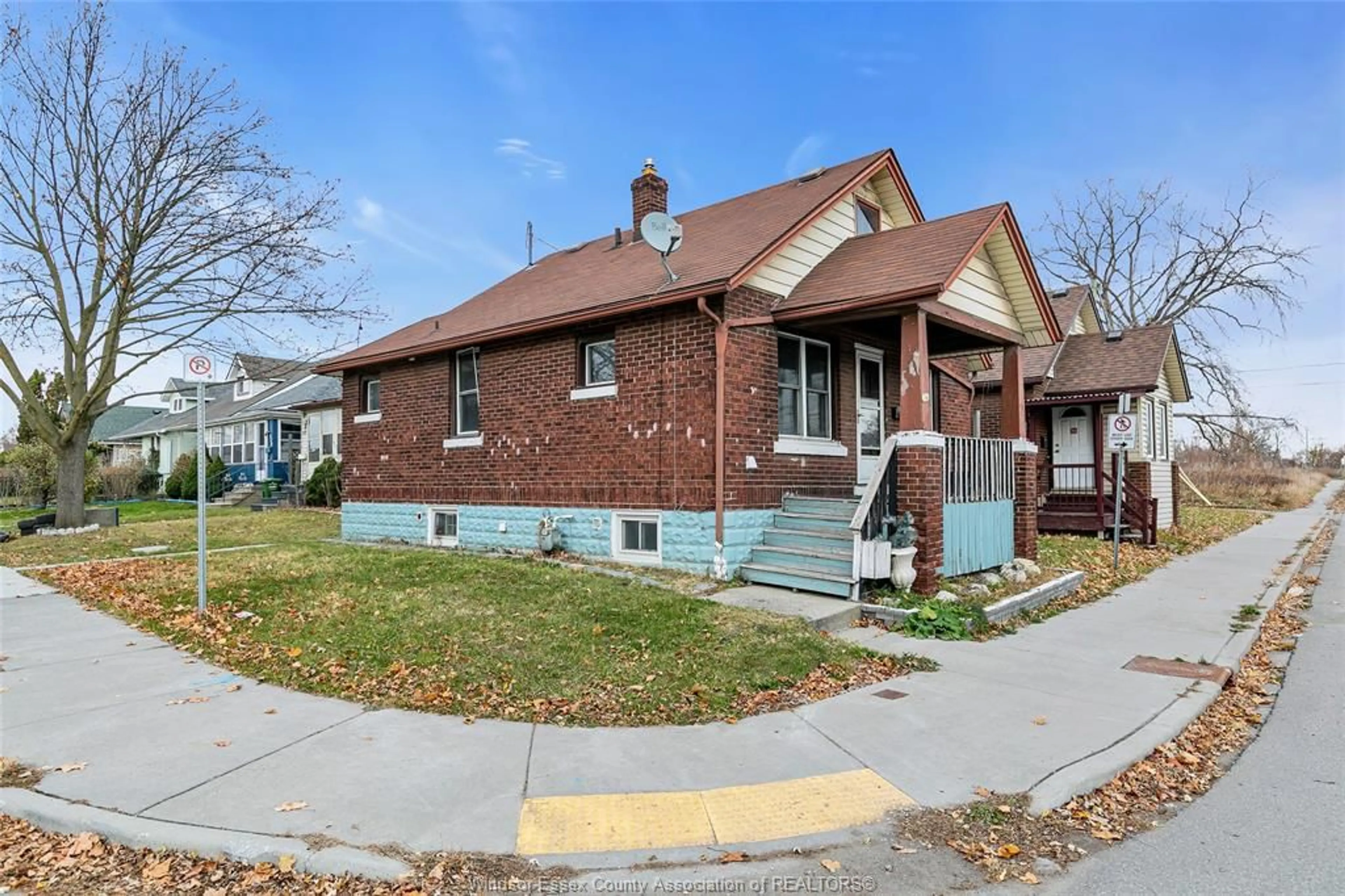 Home with brick exterior material, street for 1394 COLLEGE, Windsor Ontario N8B 1L9