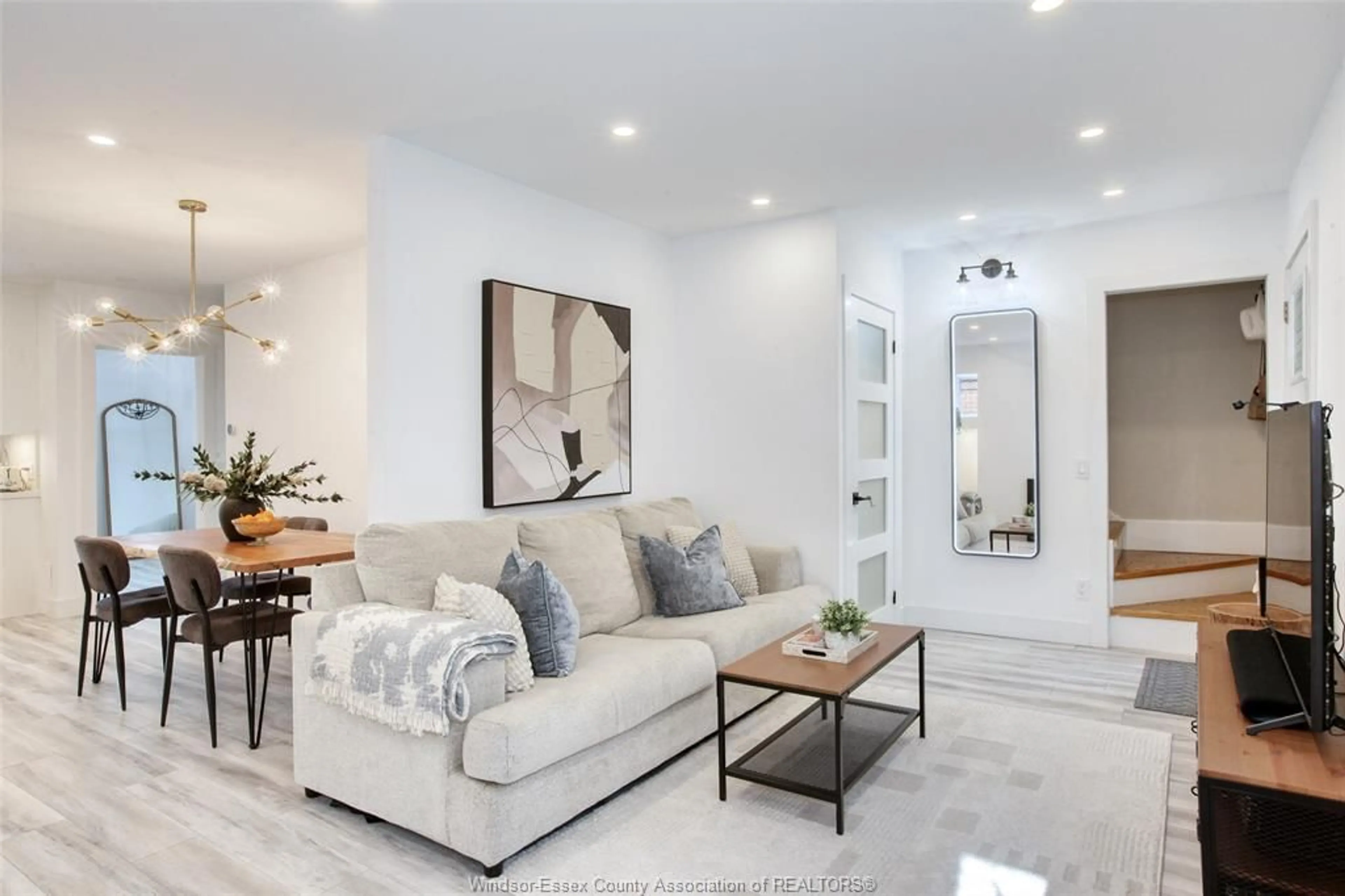 Living room with furniture, ceramic/tile floor for 2993 RANDOLPH, Windsor Ontario N9E 3E3