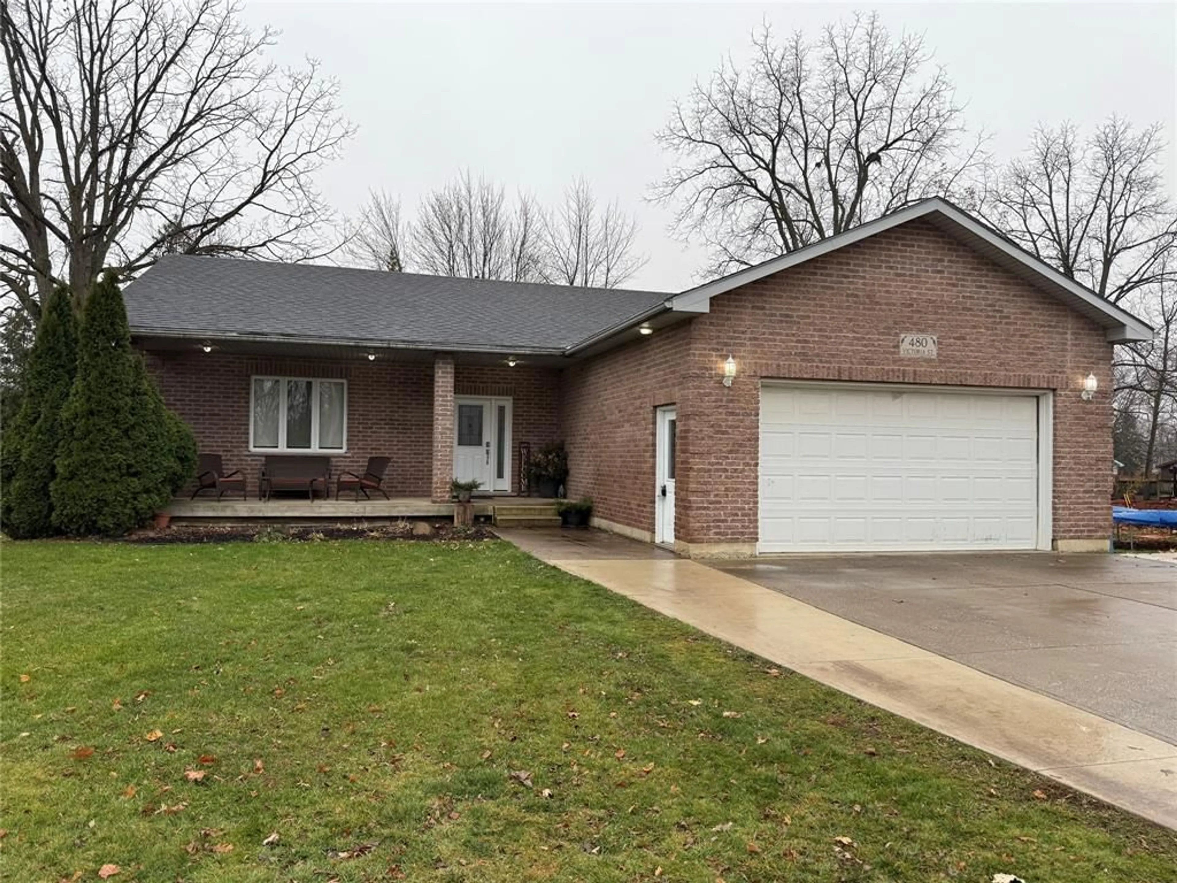 Home with brick exterior material, street for 480 VICTORIA St, Warwick-Watford Ontario N0M 2S0