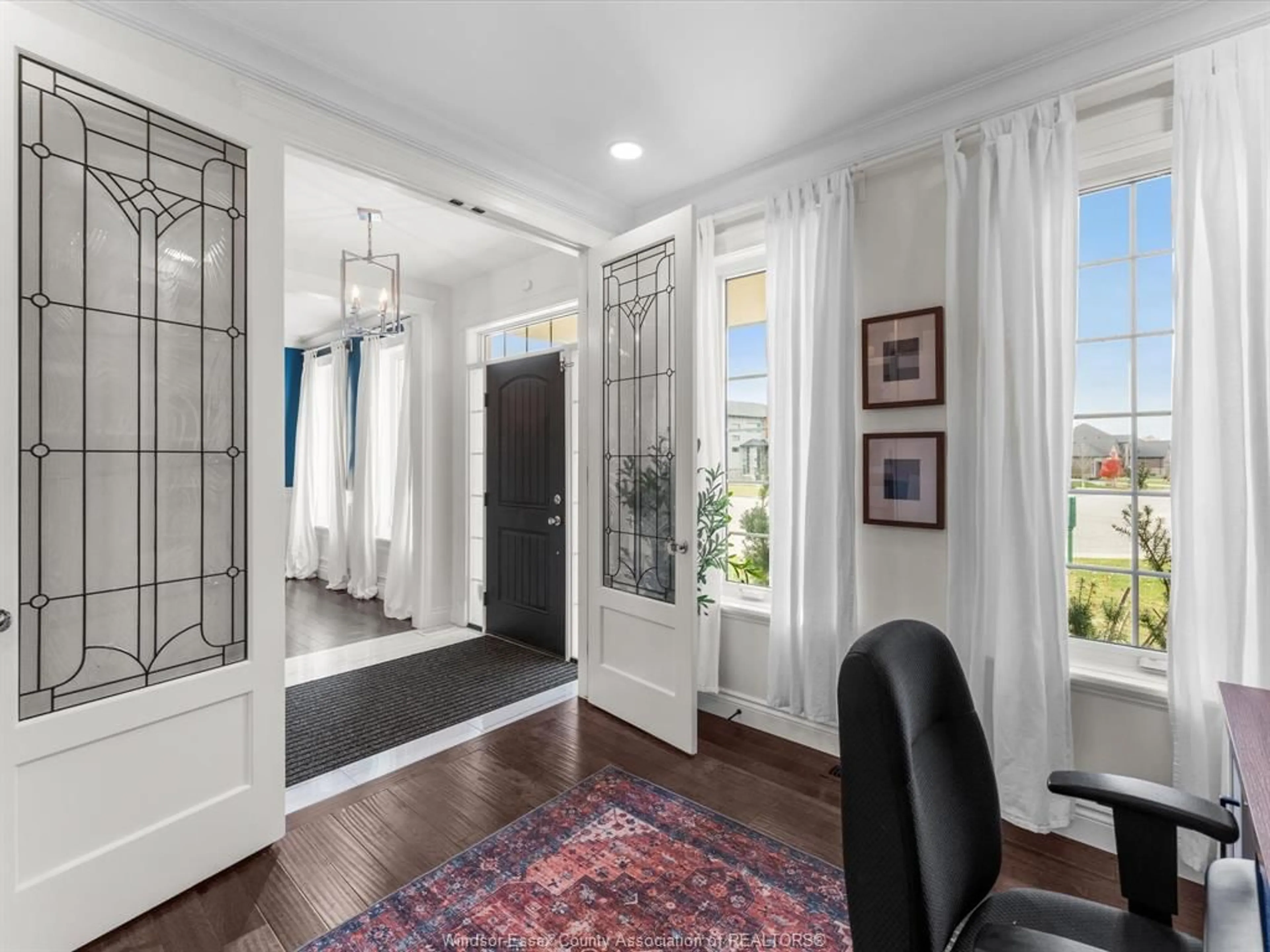 Indoor entryway for 1133 REGENCY, Lakeshore Ontario N0R 1A0