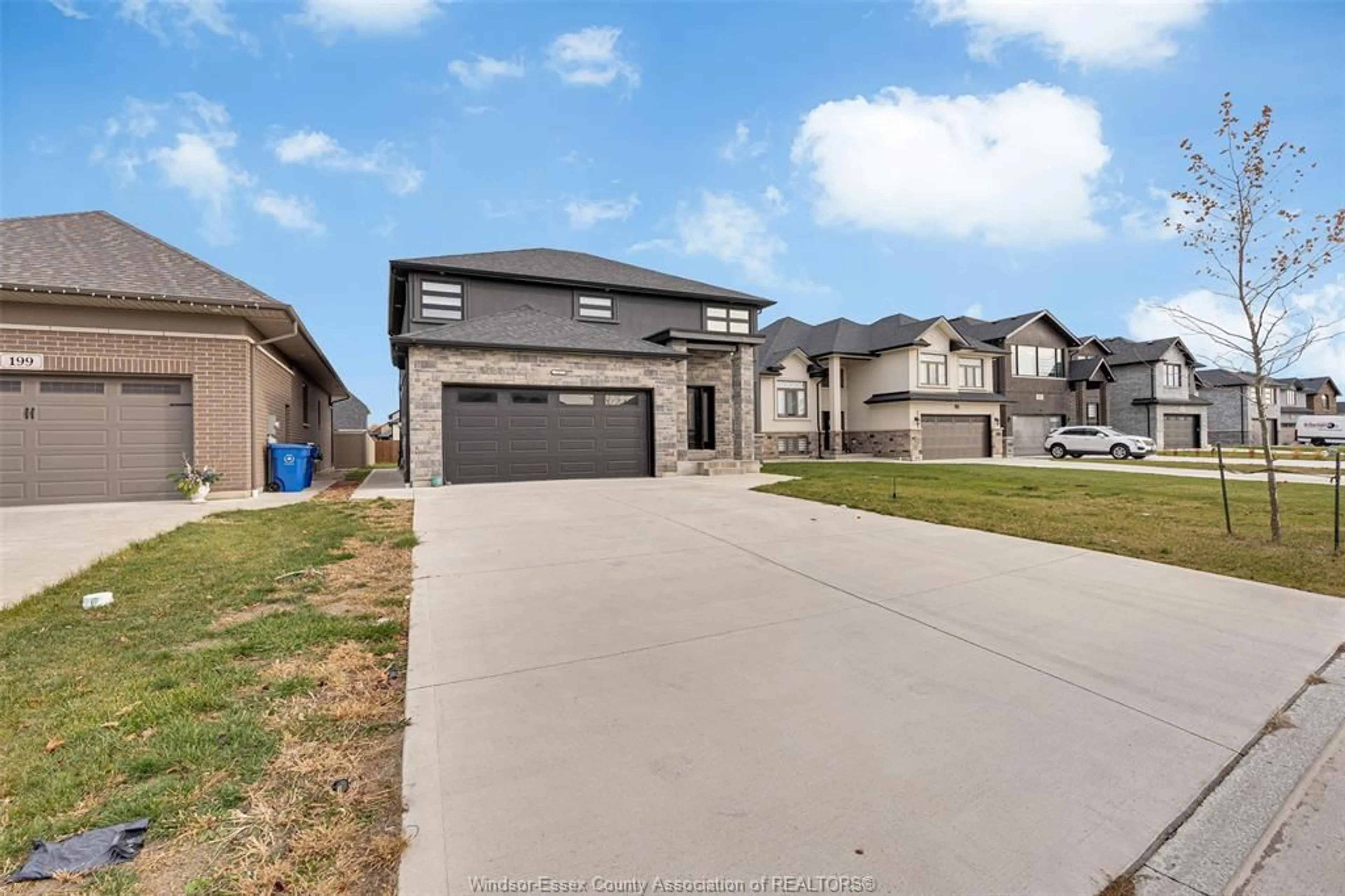 A pic from outside/outdoor area/front of a property/back of a property/a pic from drone, street for 197 SPRING, Belle River Ontario N0R 1A0