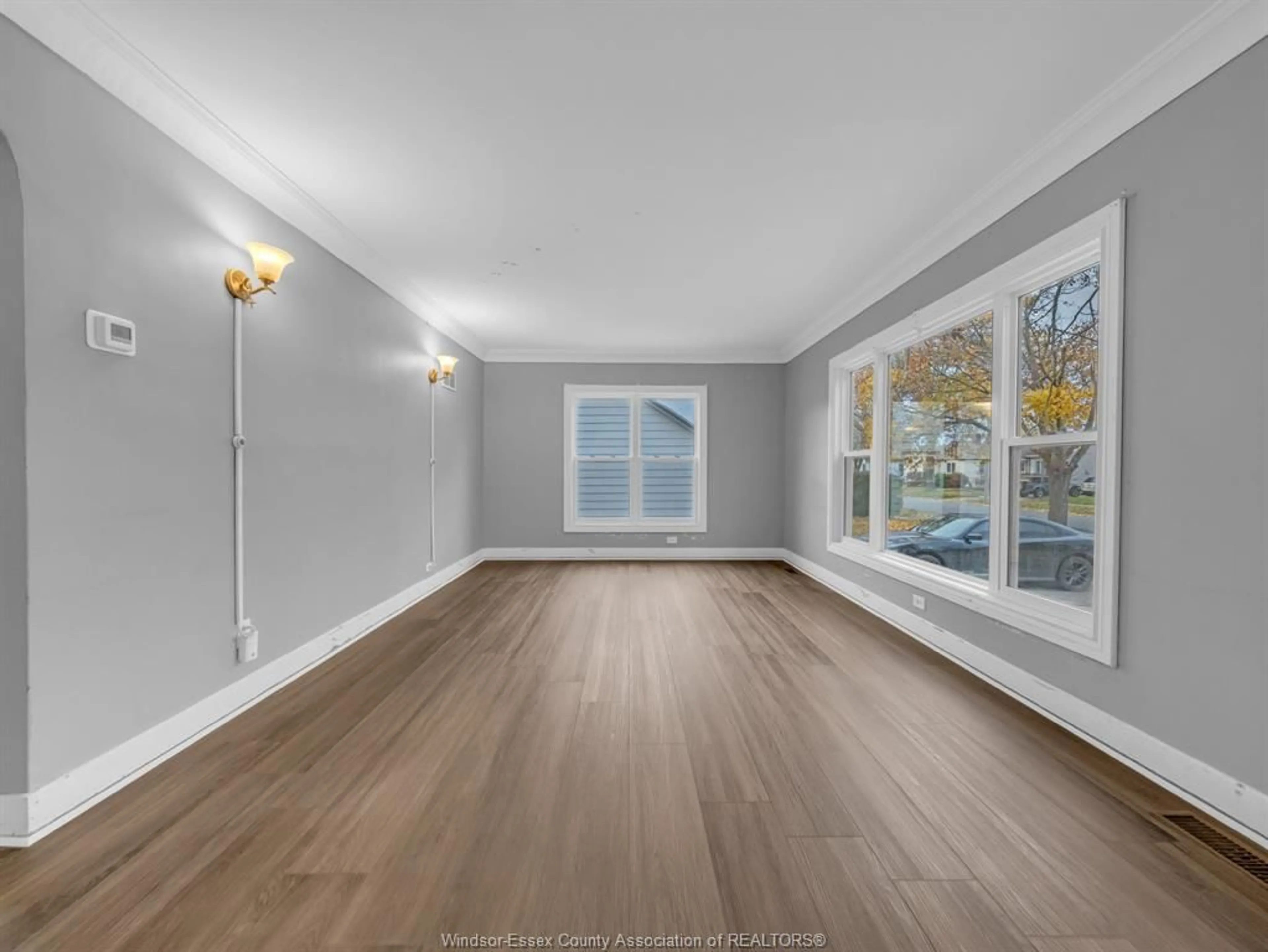 A pic of a room for 108 Marlborough St, Leamington Ontario N8H 1X3