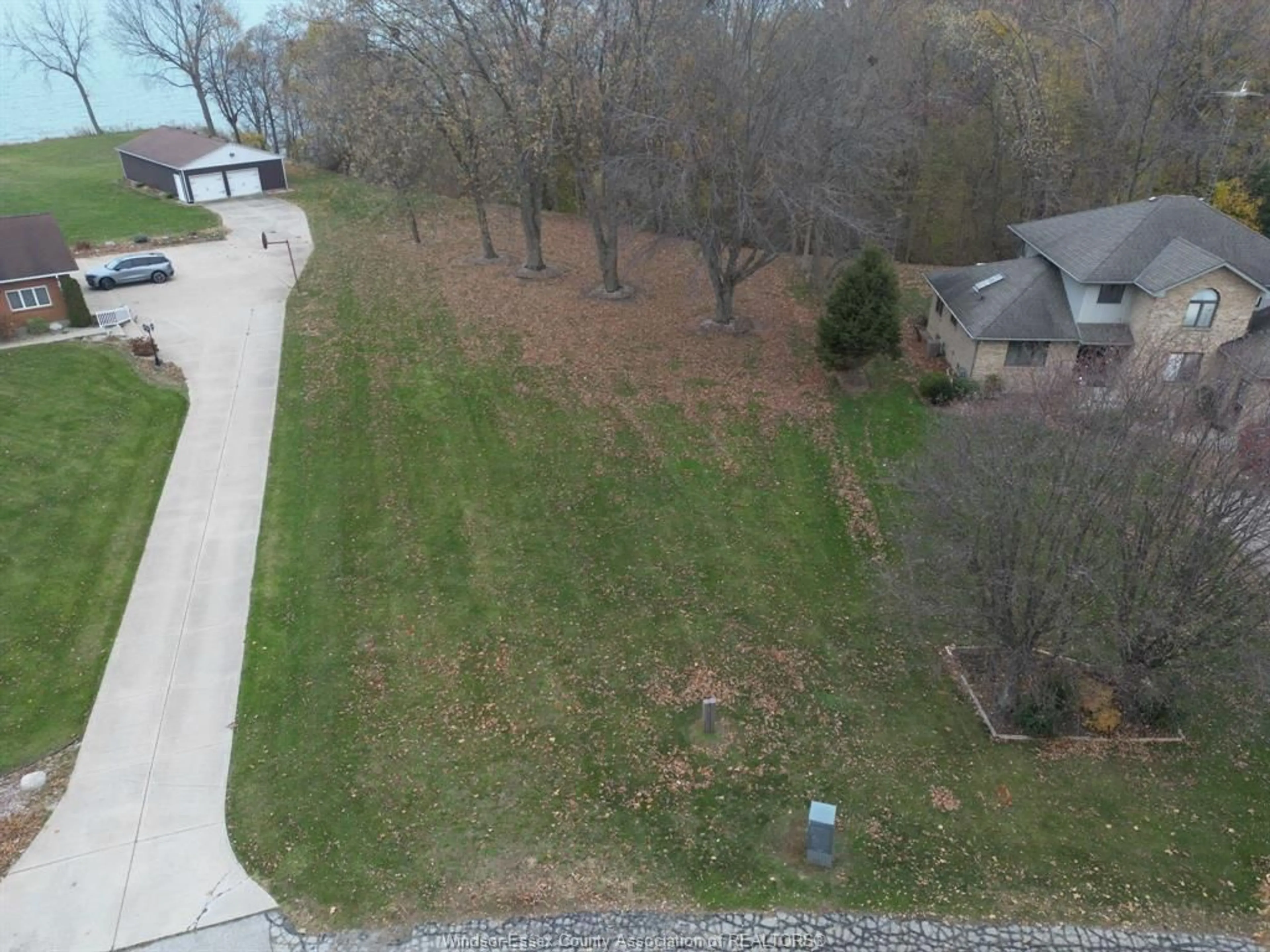 A pic from outside/outdoor area/front of a property/back of a property/a pic from drone, unknown for LOT 13 OXFORD Ave, Kingsville Ontario N9Y 2S8