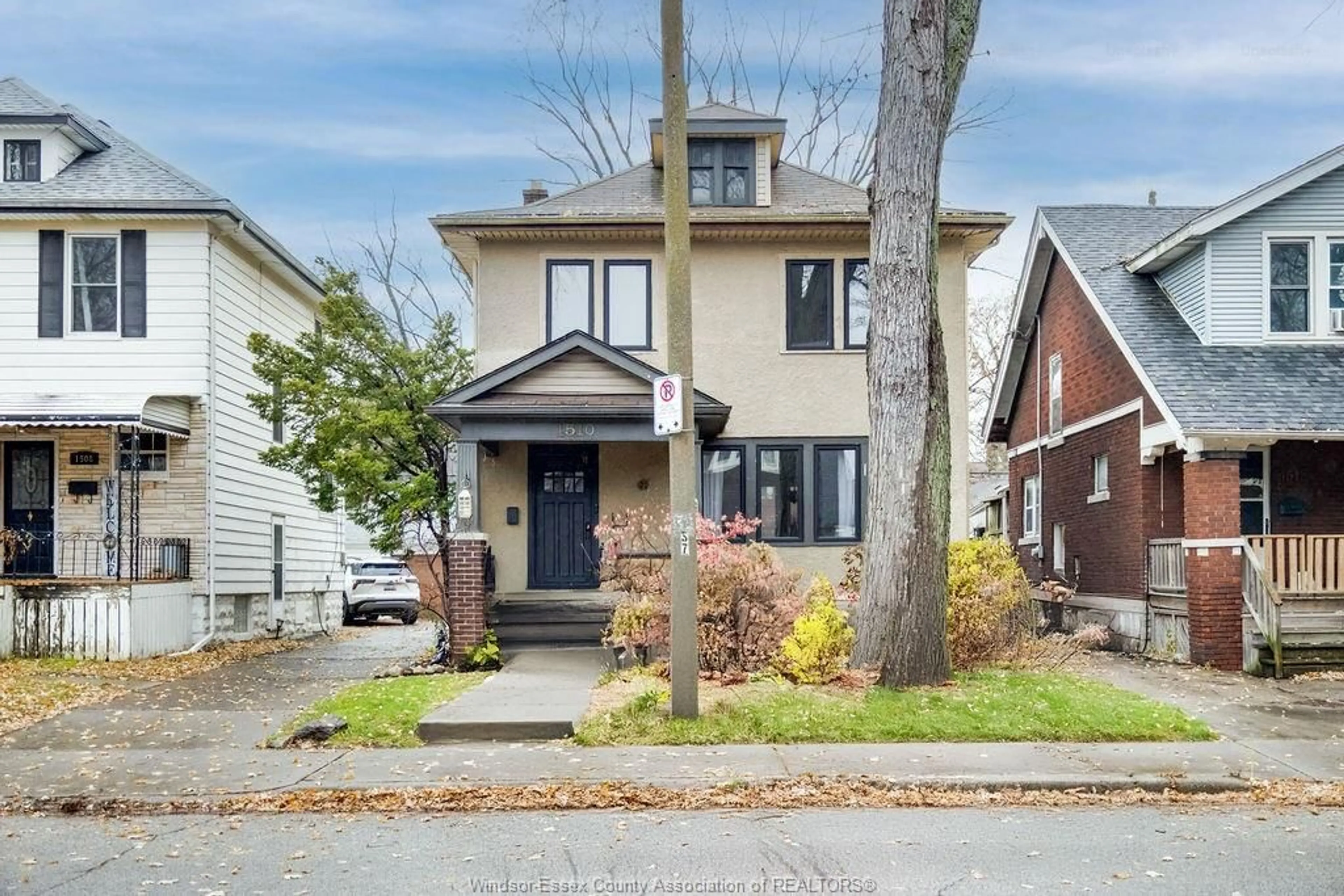 Home with brick exterior material, street for 1510 DOUGALL, Windsor Ontario N8X 1S1