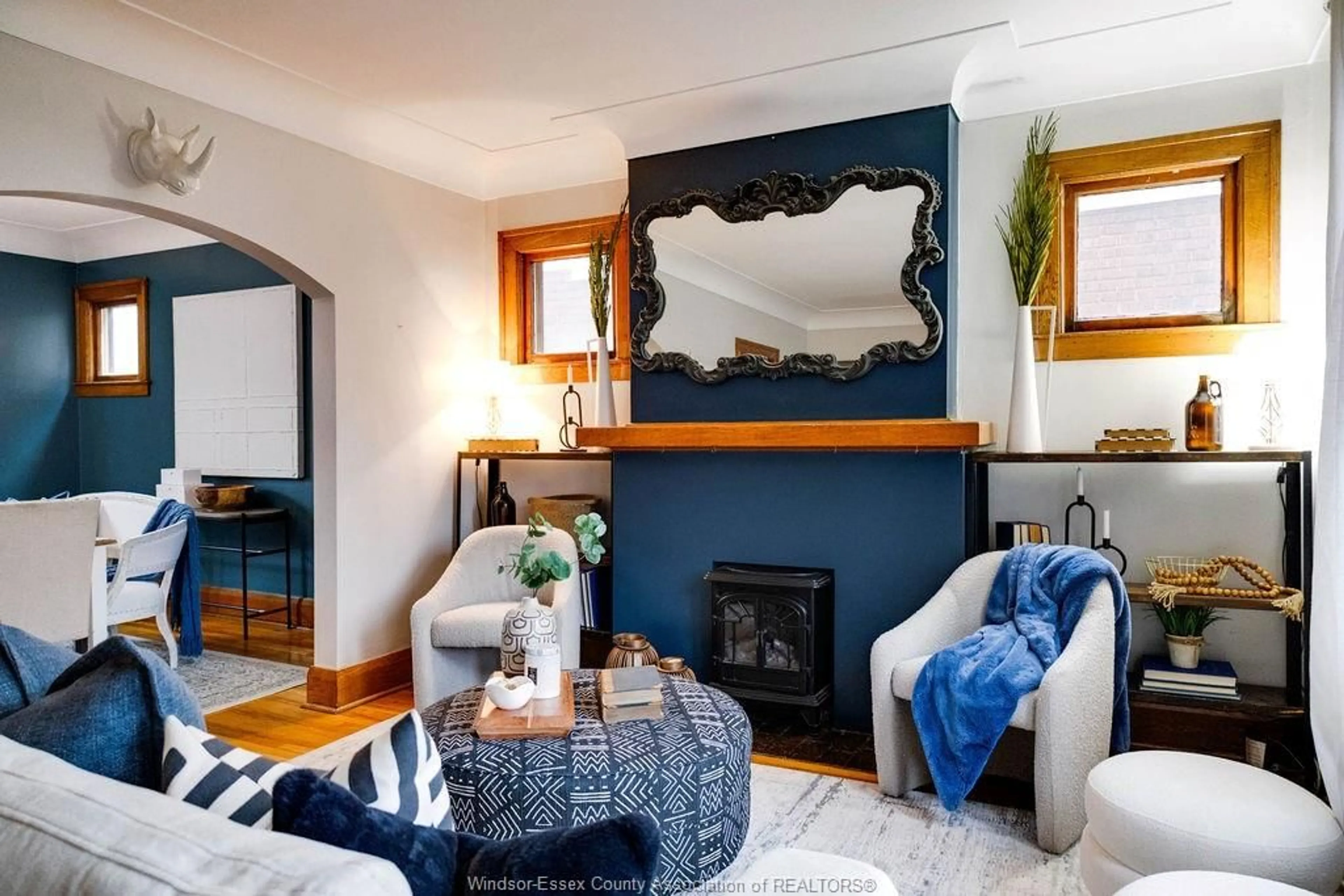 Living room with furniture, wood/laminate floor for 1510 DOUGALL, Windsor Ontario N8X 1S1