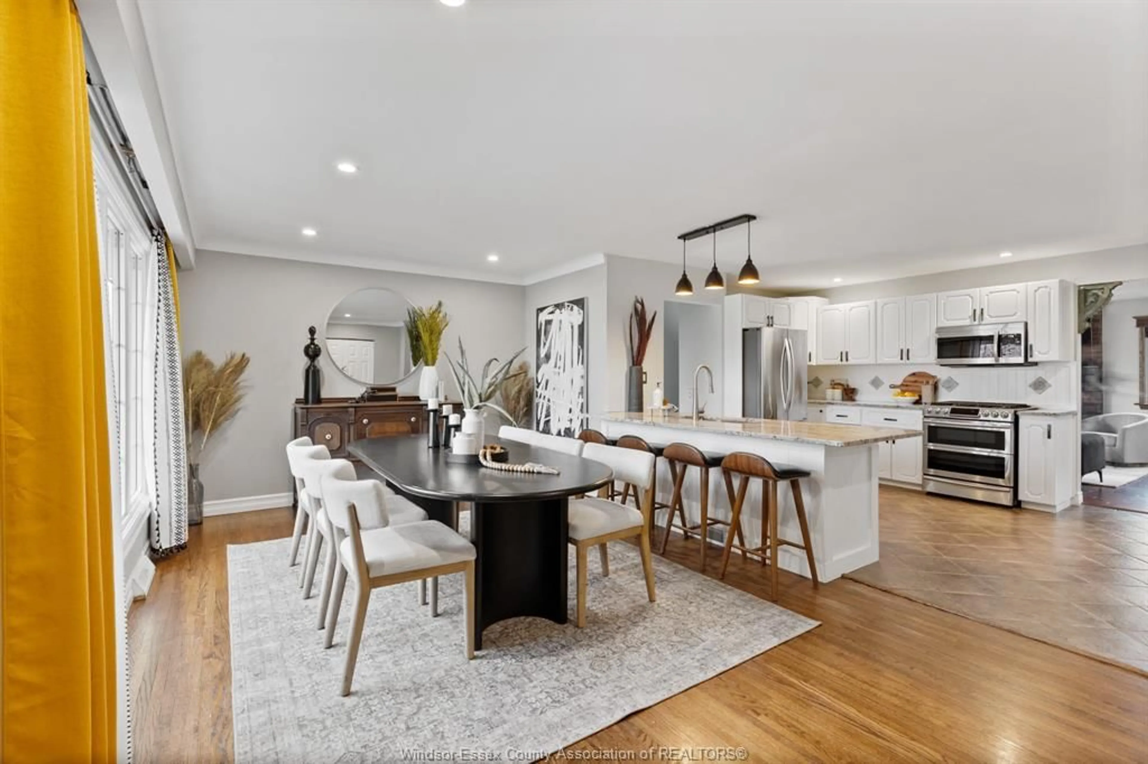 Unknown for 2701 CURRY, Windsor Ontario N9E 2S6