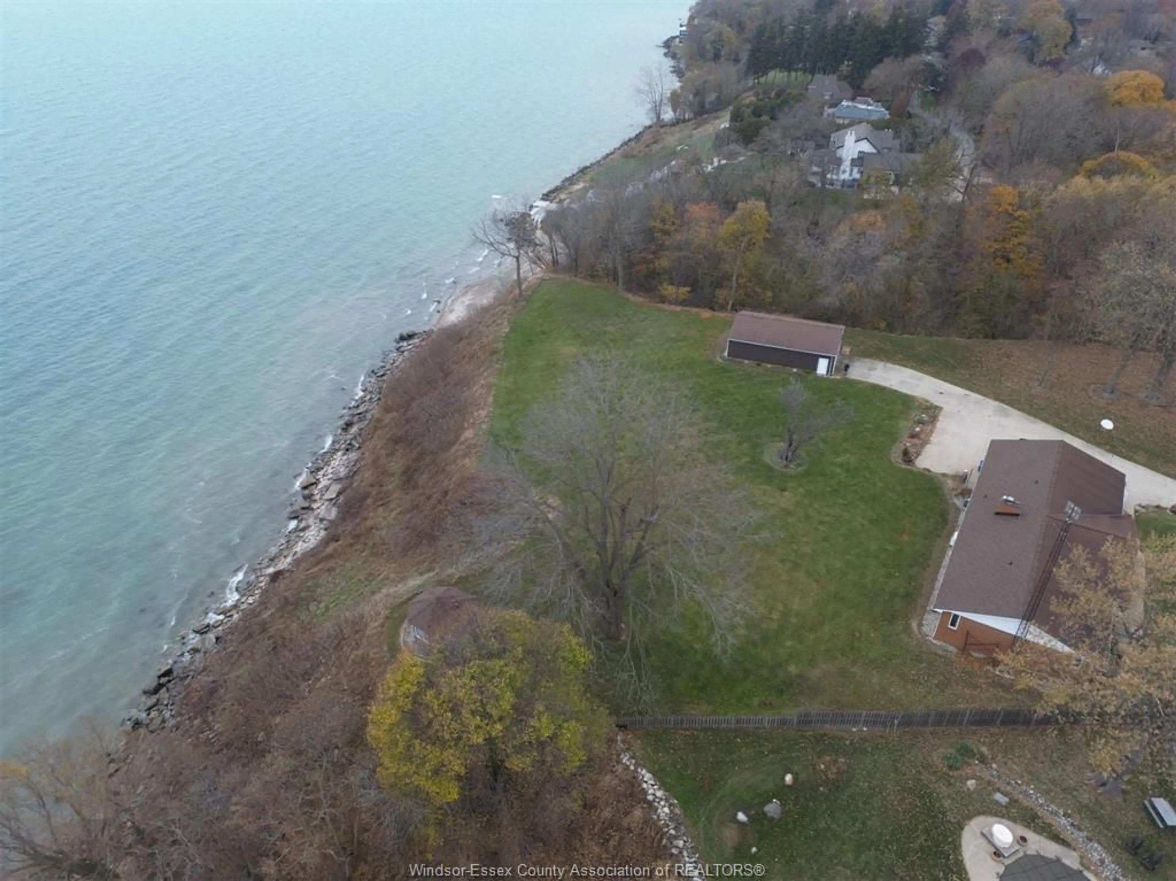 A pic from outside/outdoor area/front of a property/back of a property/a pic from drone, water/lake/river/ocean view for 1239 OXFORD & LOT 13 OXFORD Ave, Kingsville Ontario N9Y 2S8