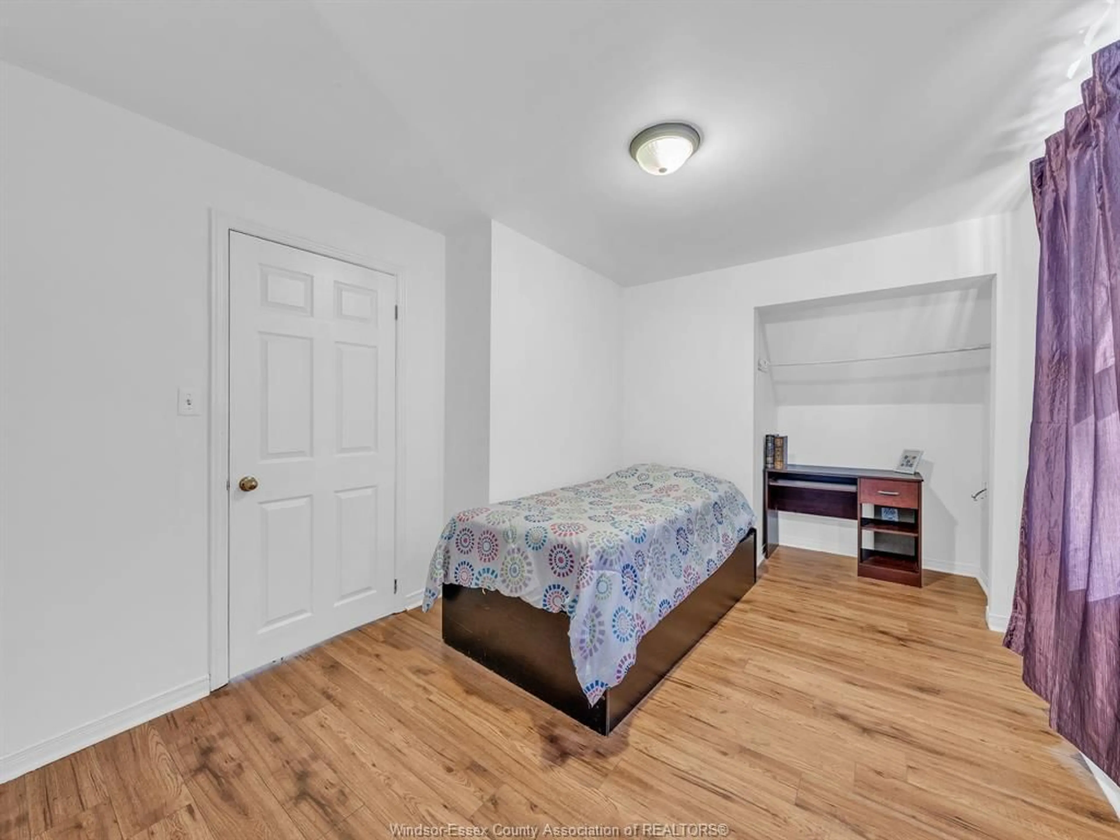 A pic of a room for 894 DOUGALL, Windsor Ontario N9A 4R1