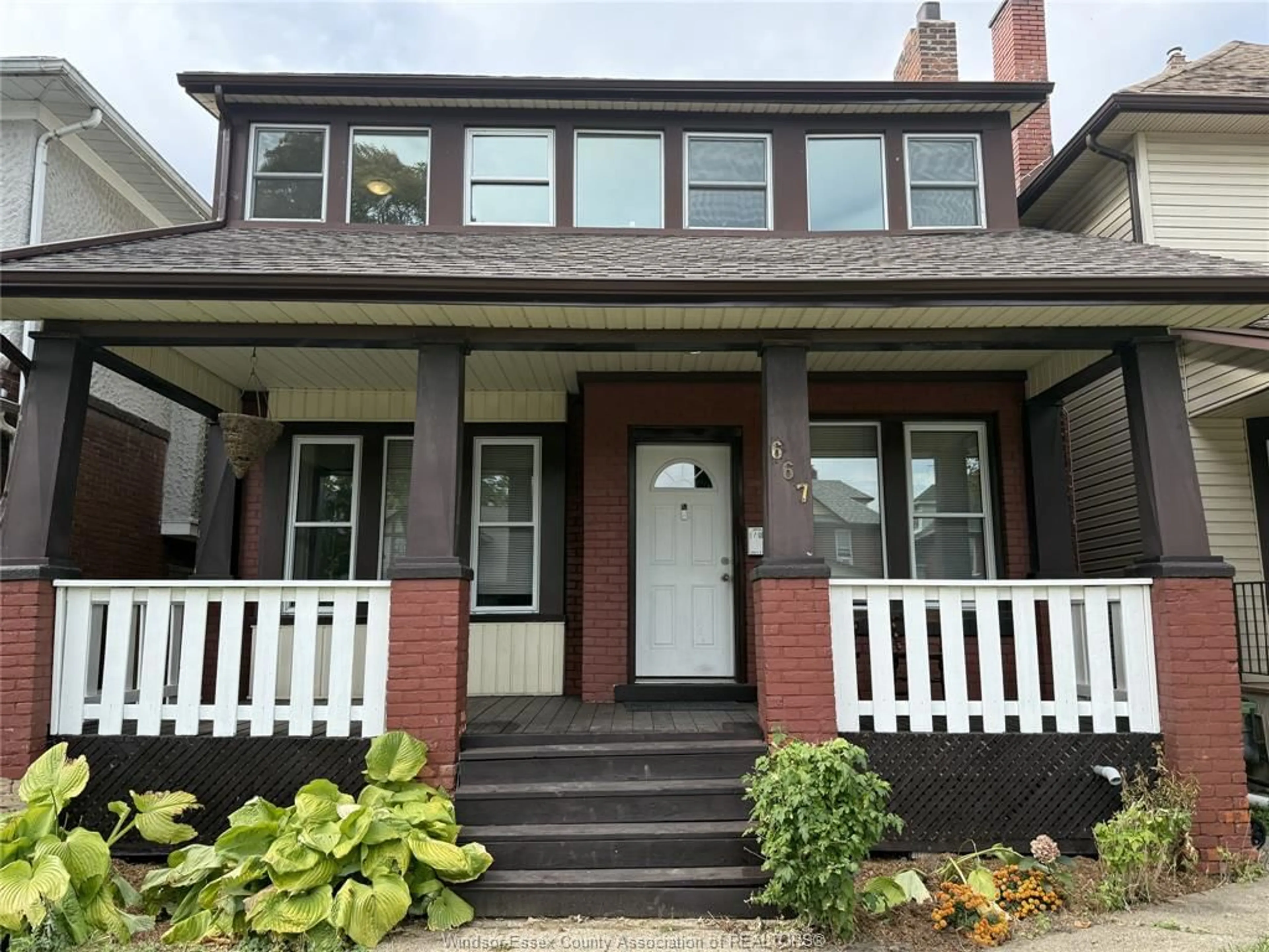 Home with brick exterior material, street for 667 HALL Ave, Windsor Ontario N9A 2L9