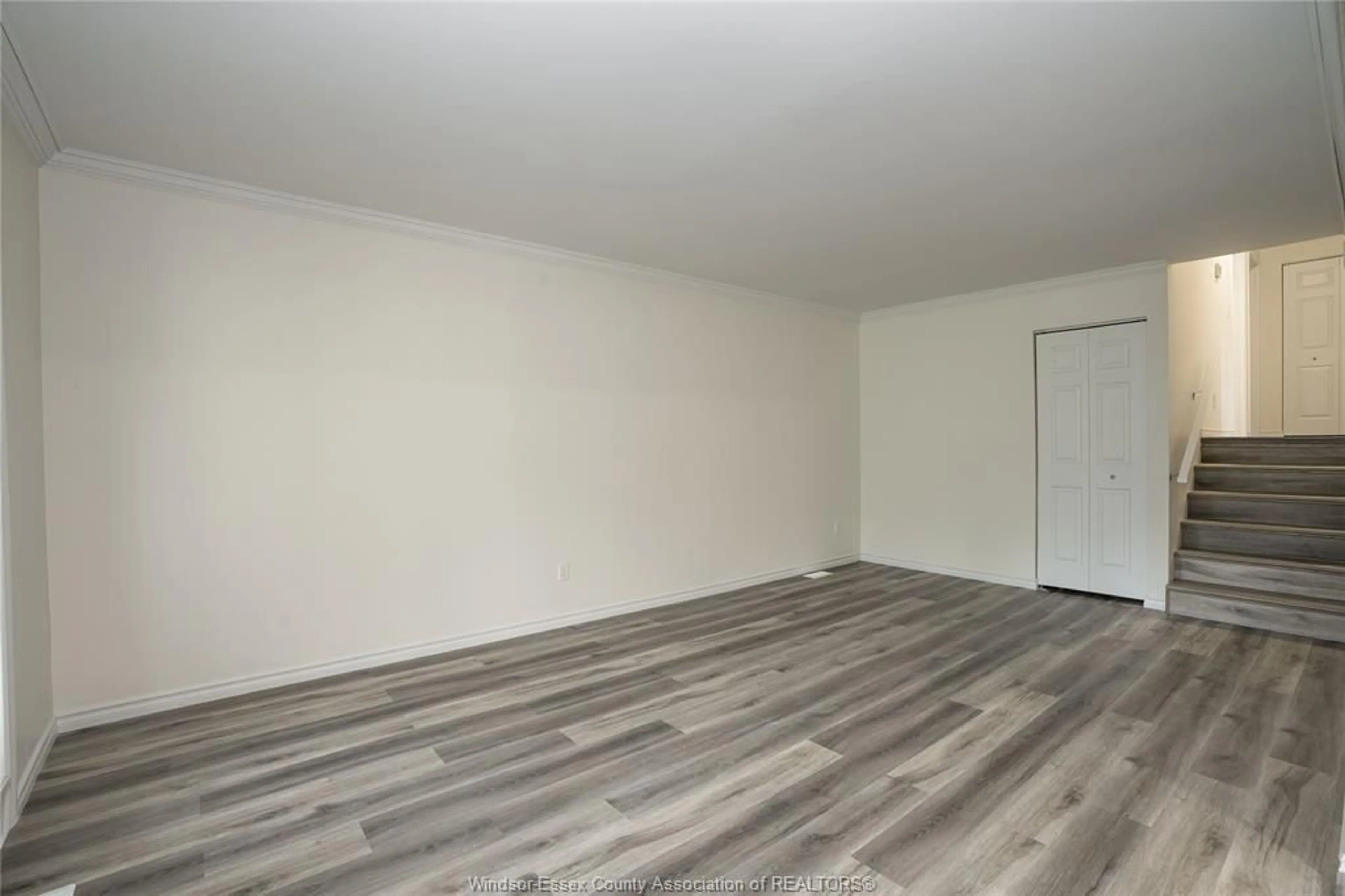 A pic of a room for 554 LESPERANCE Rd, Tecumseh Ontario N8N 1W4