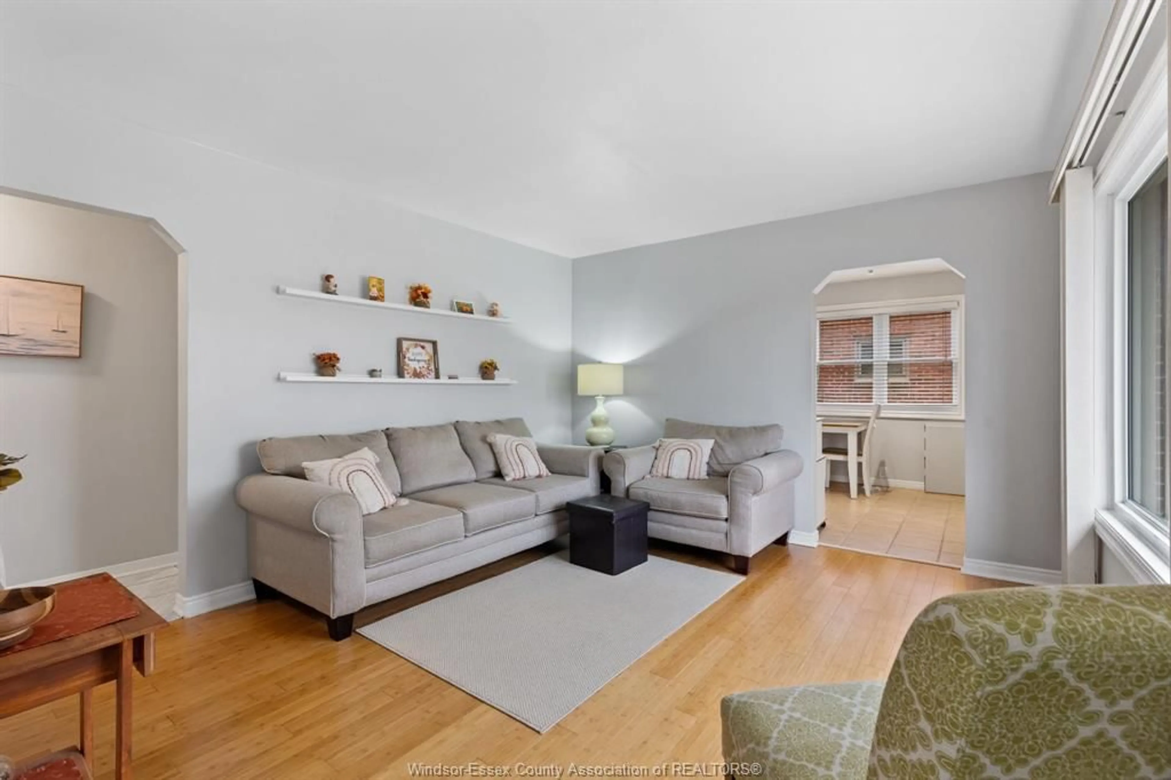 Living room with furniture, unknown for 964 PARKVIEW Ave, Windsor Ontario N8S 2X4