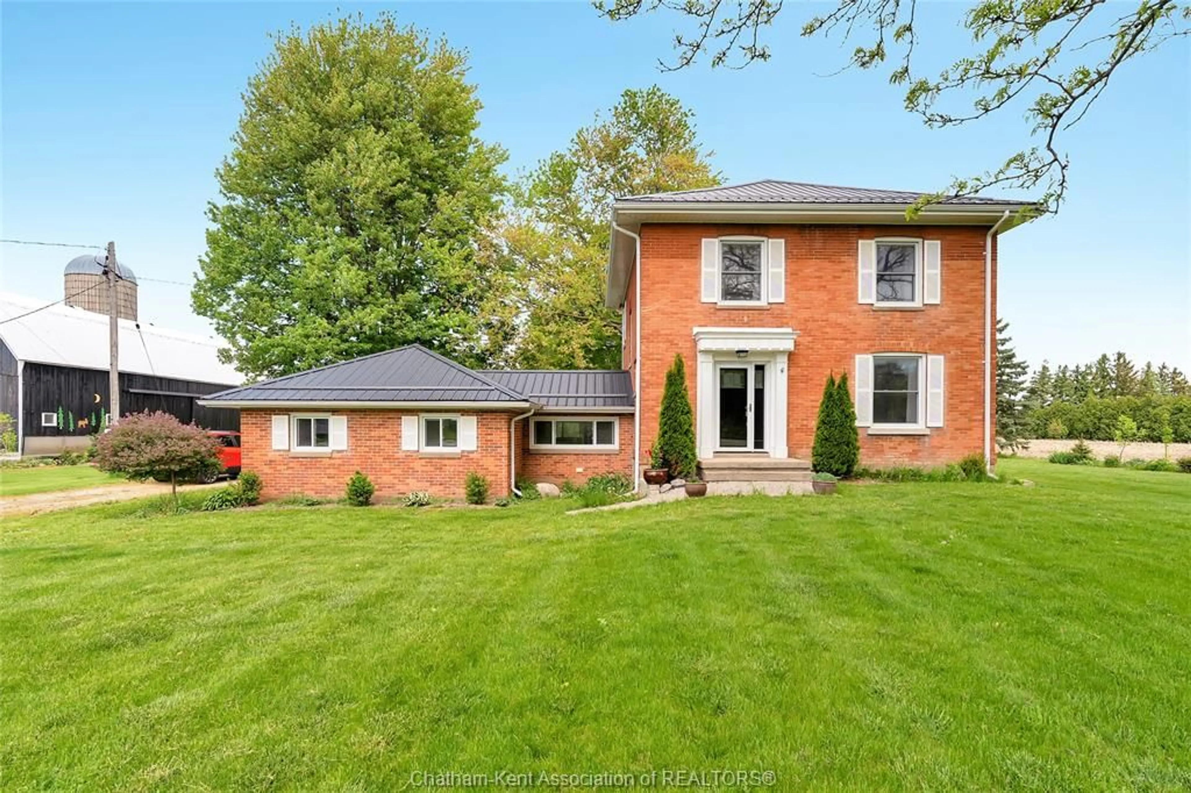 Home with brick exterior material, street for 7931 Grande River Line, Chatham-Kent Ontario N7M 5J7