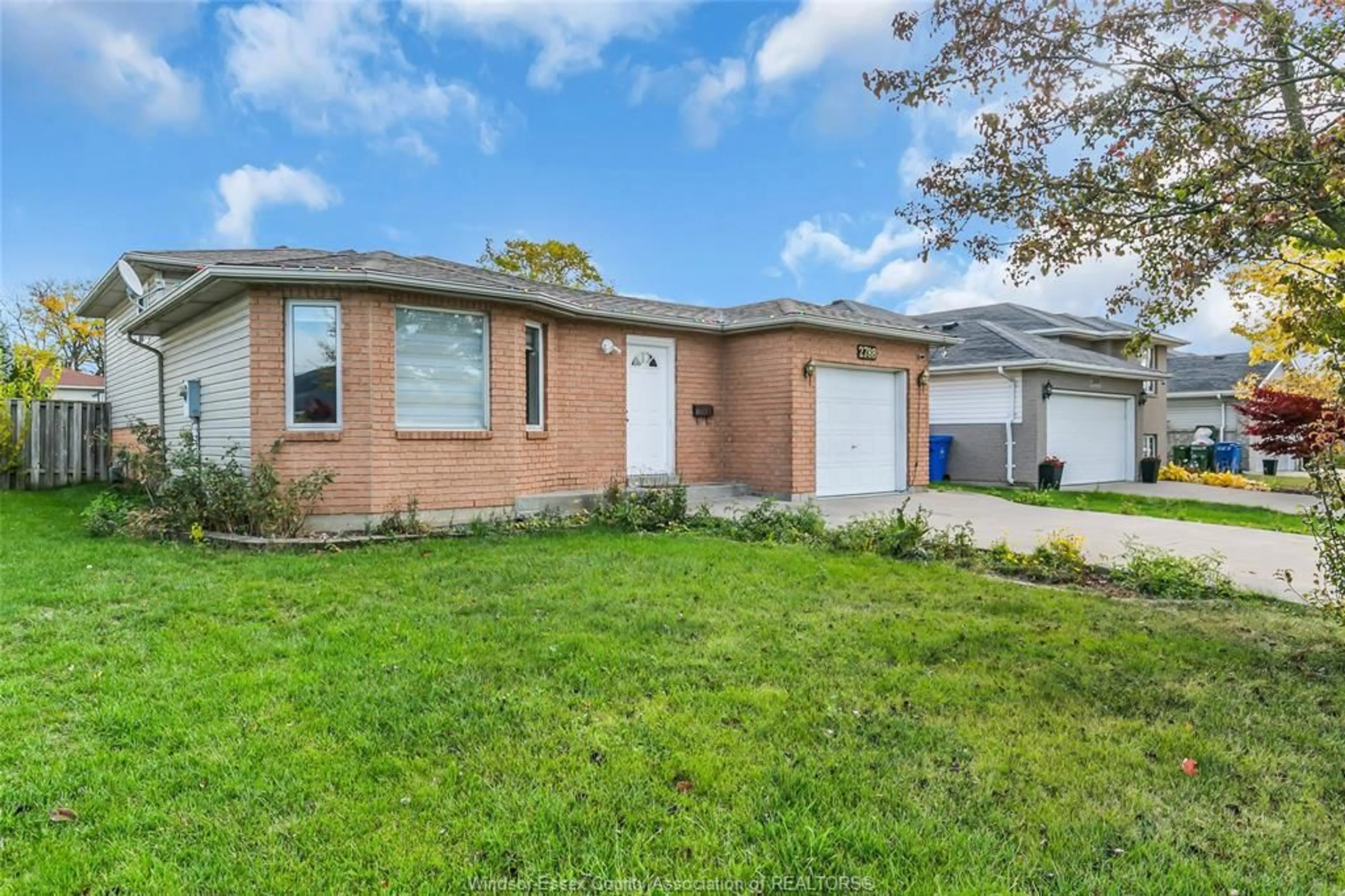 Home with brick exterior material, street for 2788 SOUTHRIDGE, Windsor Ontario N8W 5N3