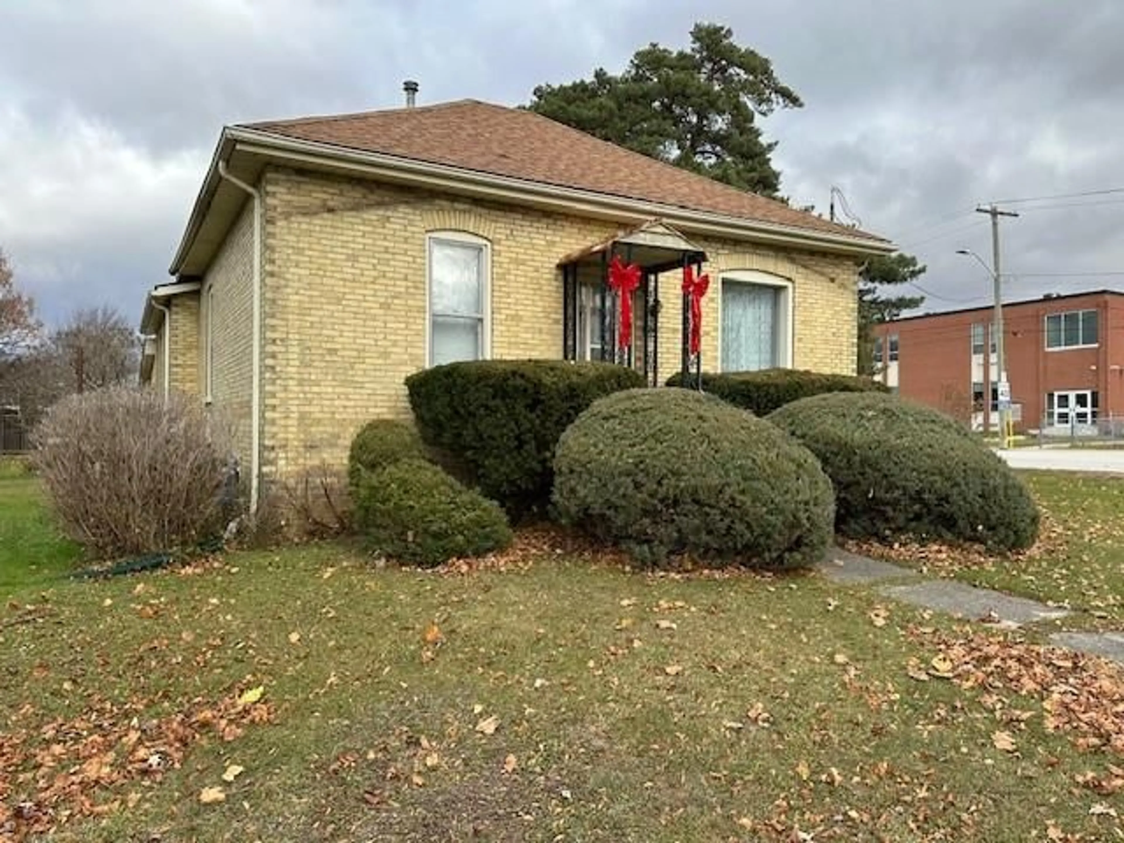 Home with brick exterior material, street for 597 SIMCOE St, Warwick-Watford Ontario N0M 2S0