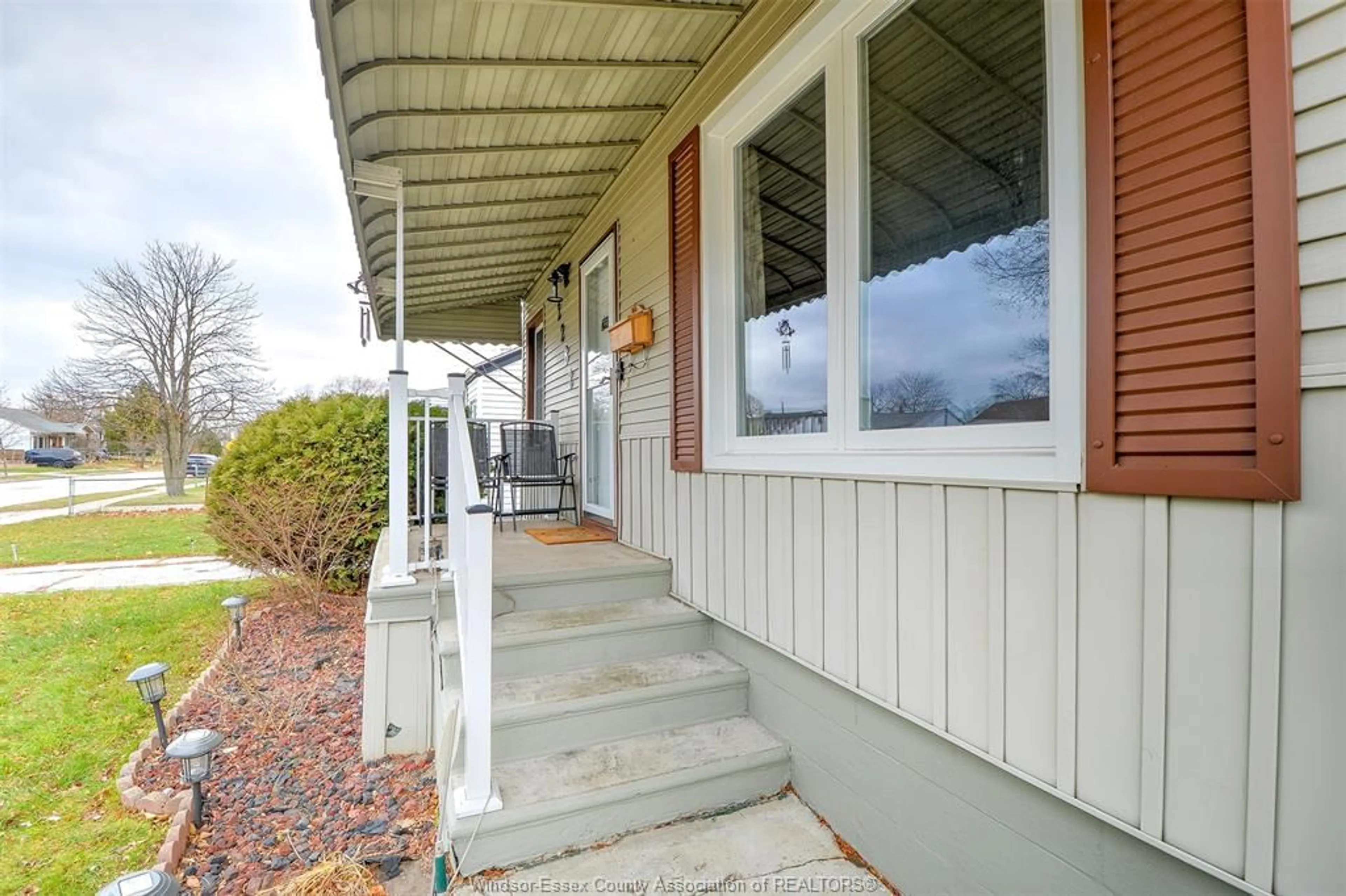 Unknown for 2282 MARENTETTE, Windsor Ontario N8W 2C1