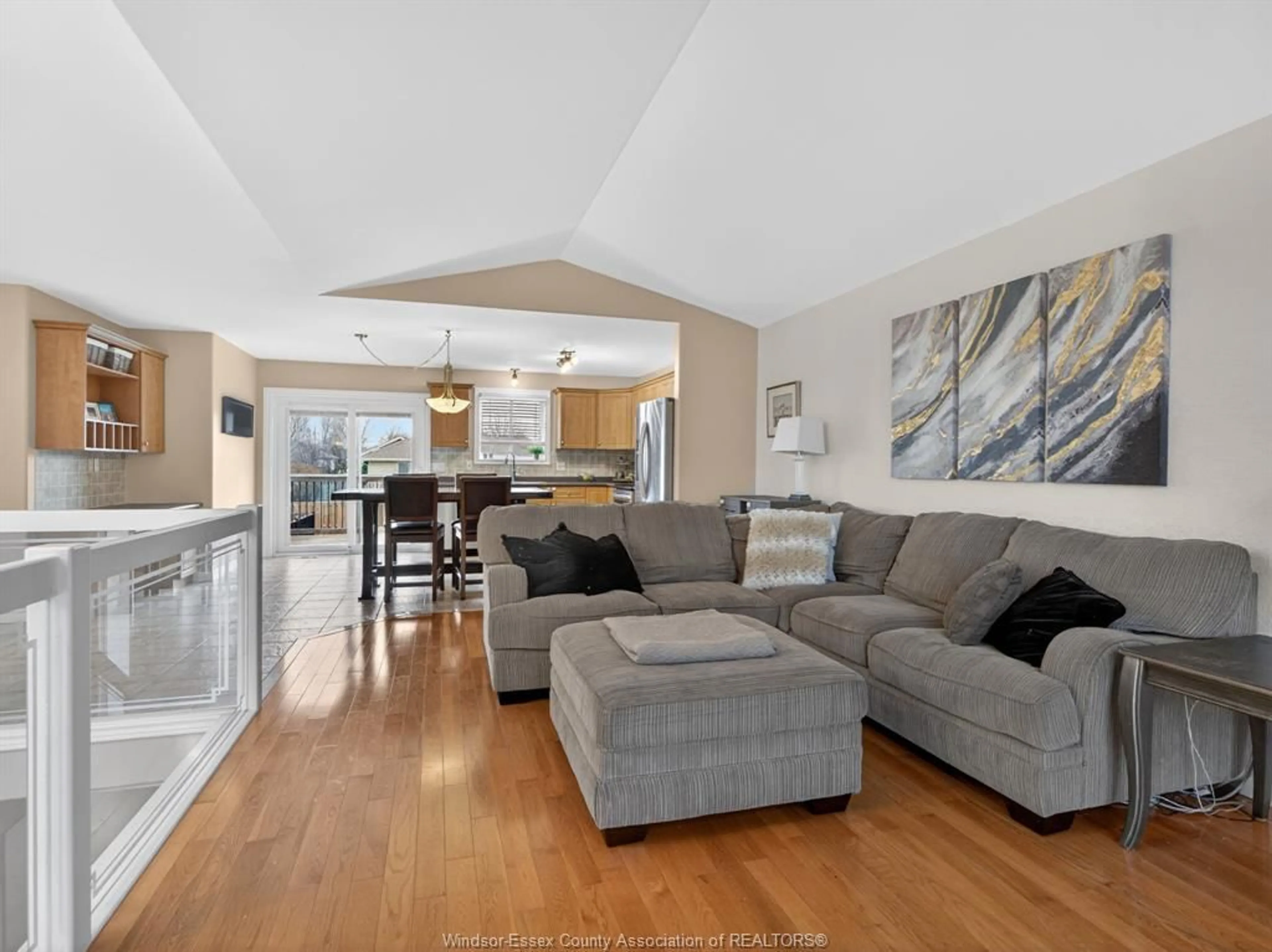 Living room with furniture, unknown for 873 WESTWOOD, Lakeshore Ontario N0R 1N0