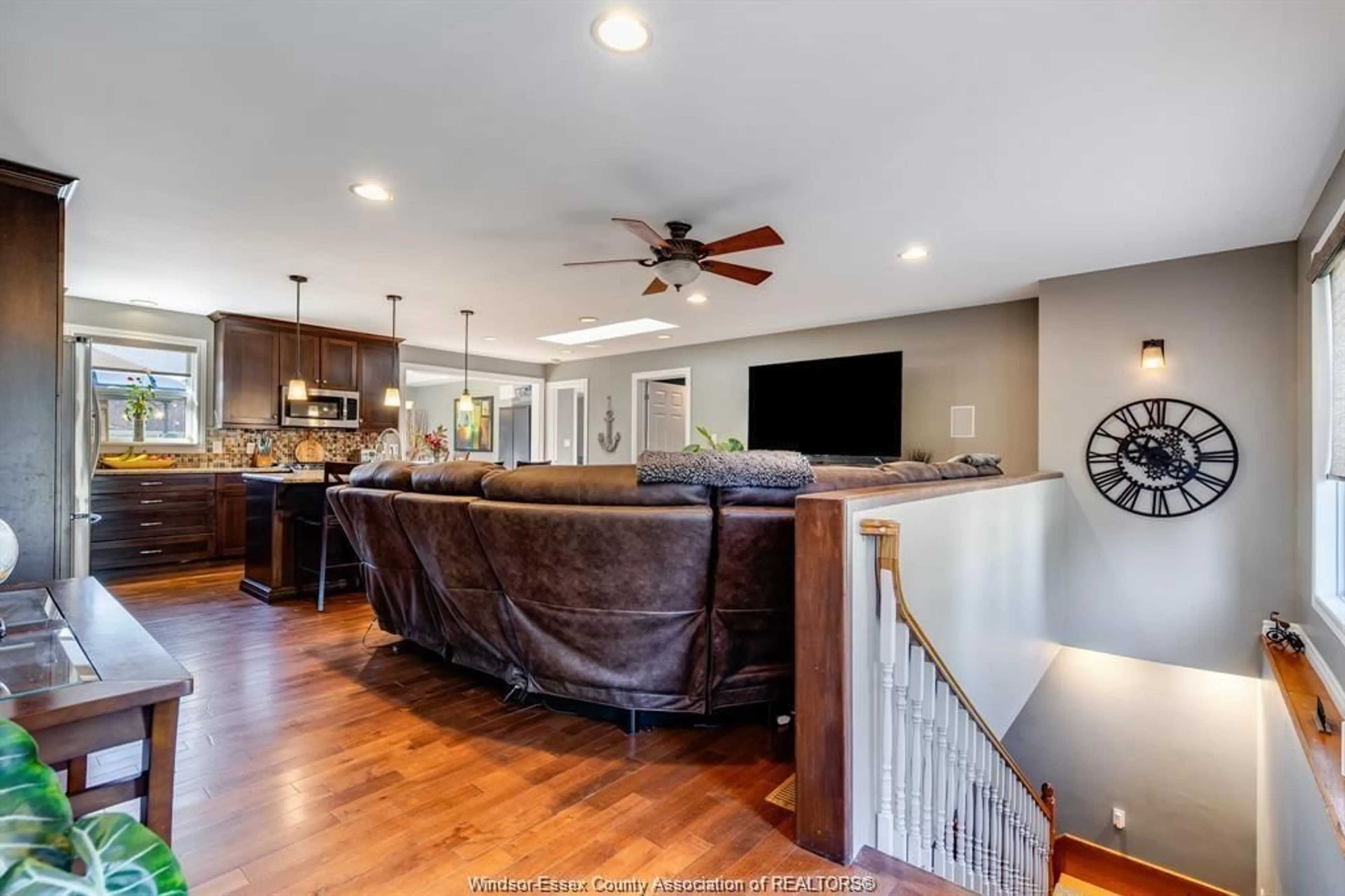 Open concept kitchen, wood/laminate floor for 1631 CHERRYWOOD Dr, Lakeshore Ontario N0R 1A0