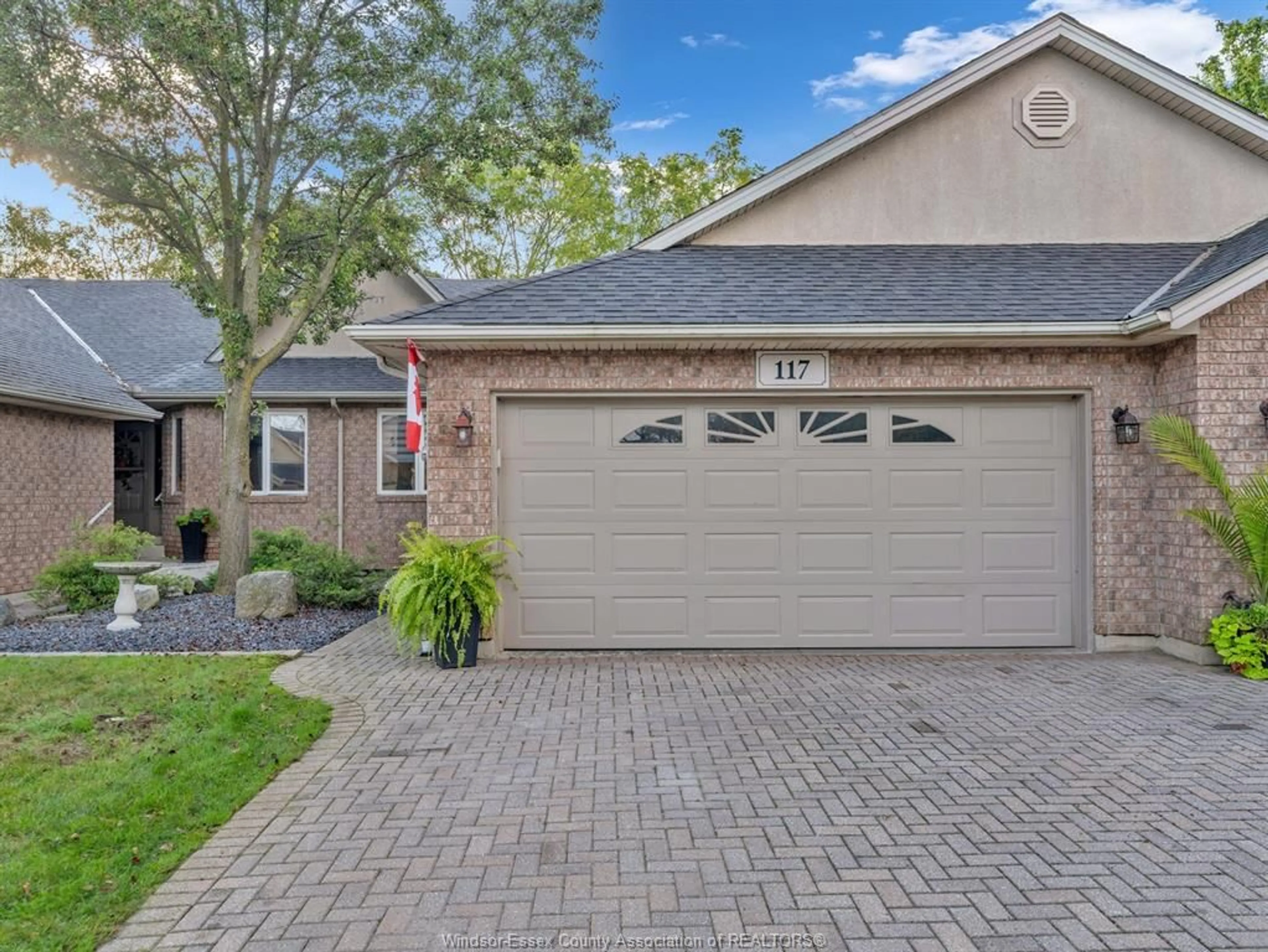 Home with brick exterior material, street for 117 CROSSWINDS #10, Kingsville Ontario N9Y 4B1