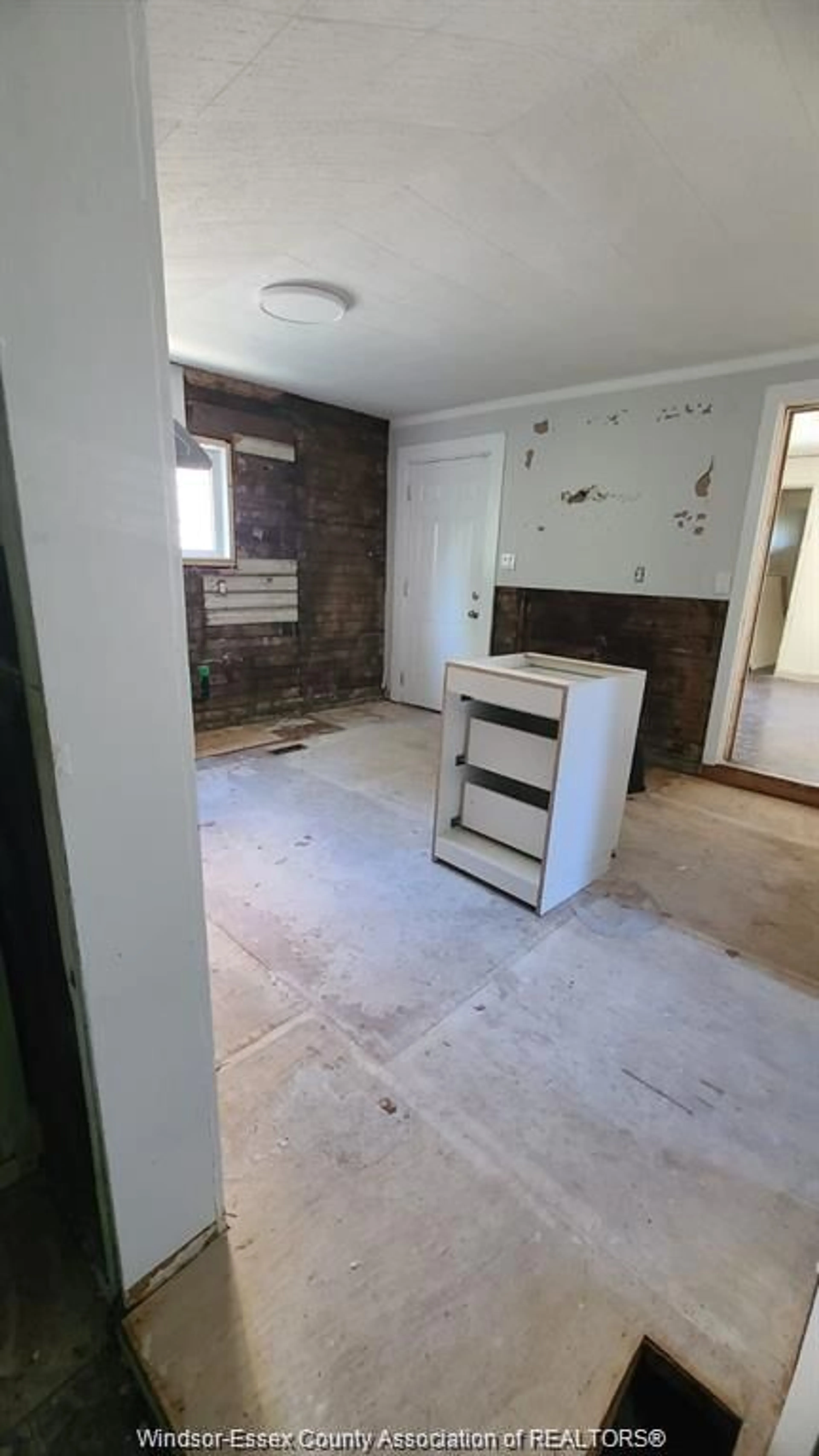 A pic of a room for 56 ST GEORGE St, Chatham Ontario N7M 4P2