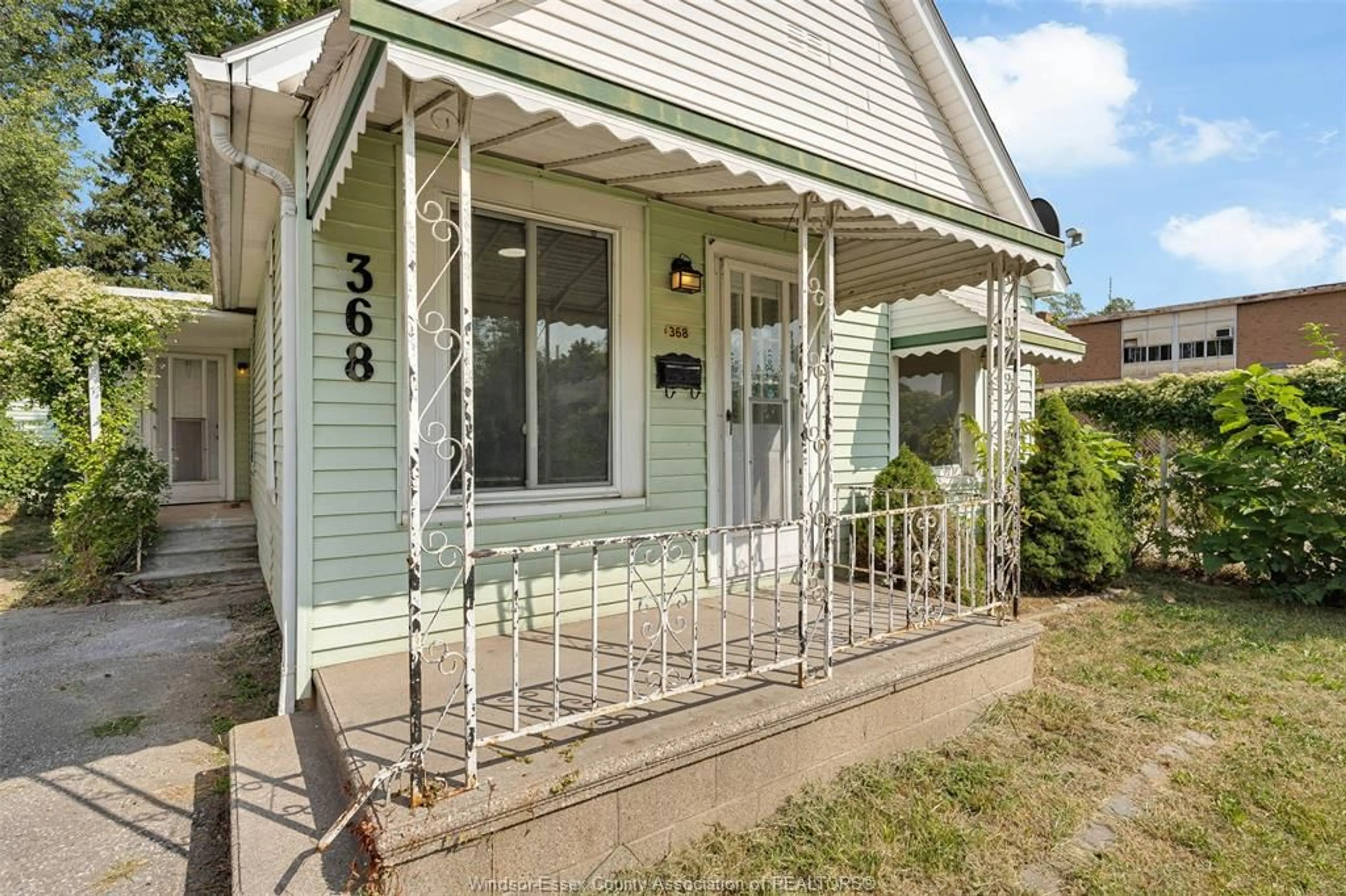 Unknown for 368 MCKAY, Windsor Ontario N9B 1Z6