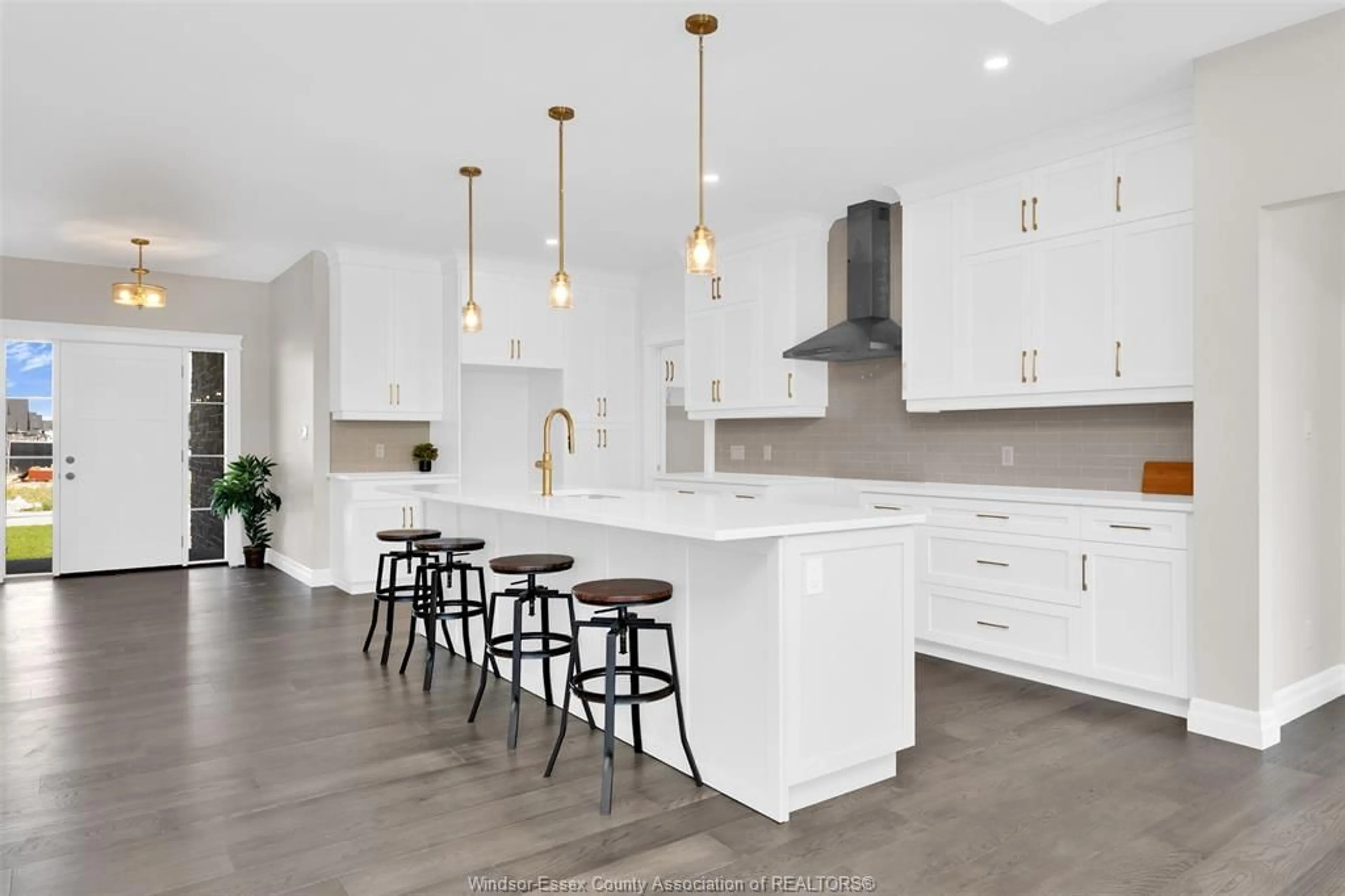 Open concept kitchen, ceramic/tile floor for 45 GRAF St, Harrow Ontario N0R 1G0