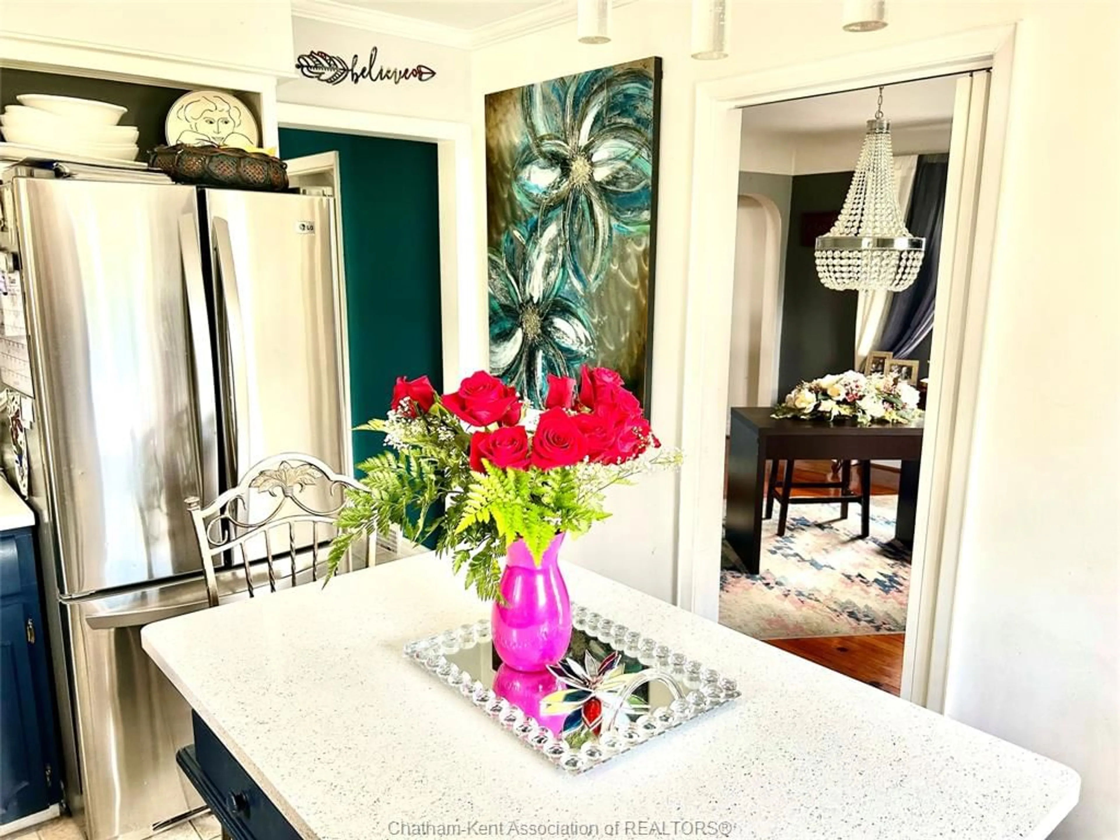 Open concept kitchen, ceramic/tile floor for 53 PHYLLIS Ave, Chatham Ontario N7M 3C3