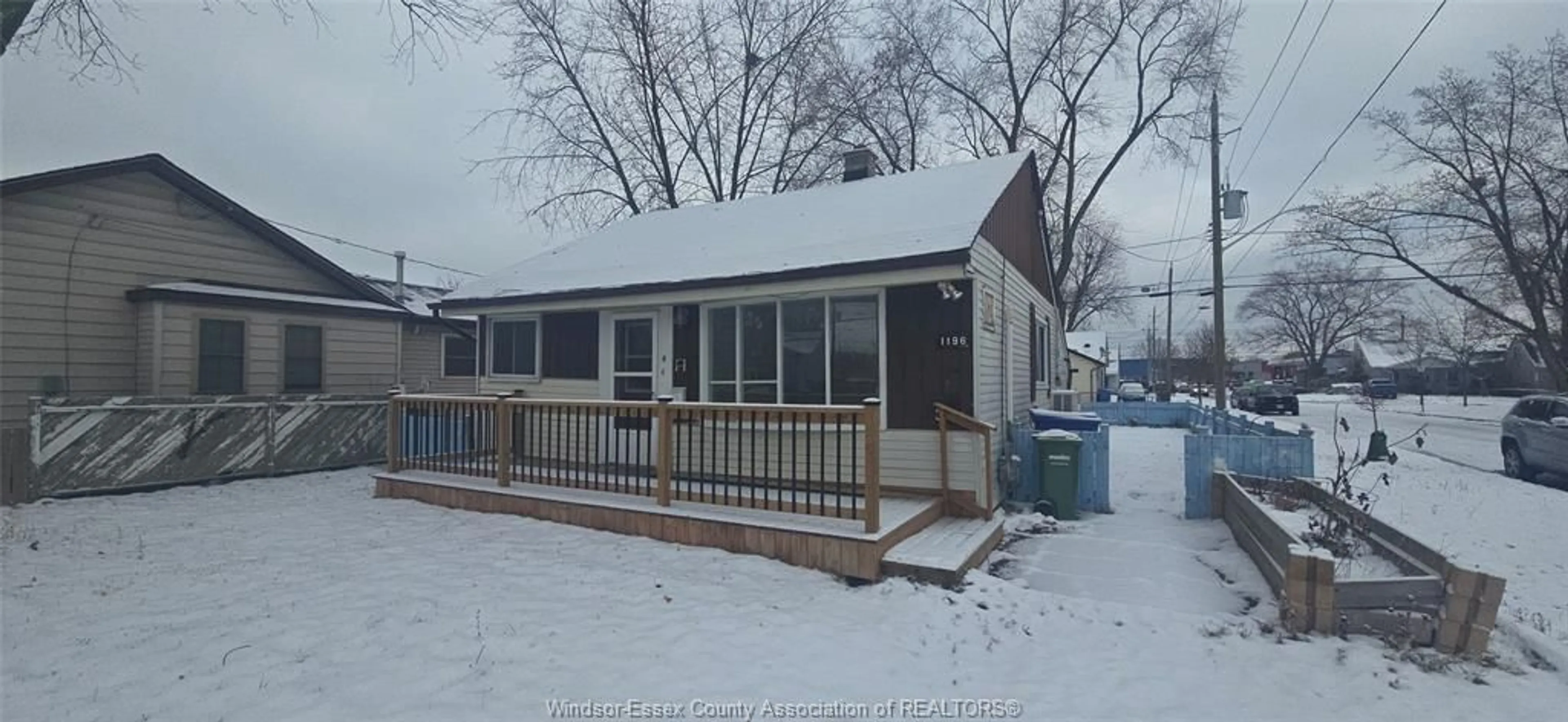 Unknown for 1196 ELM Ave, Windsor Ontario N9A 5H9