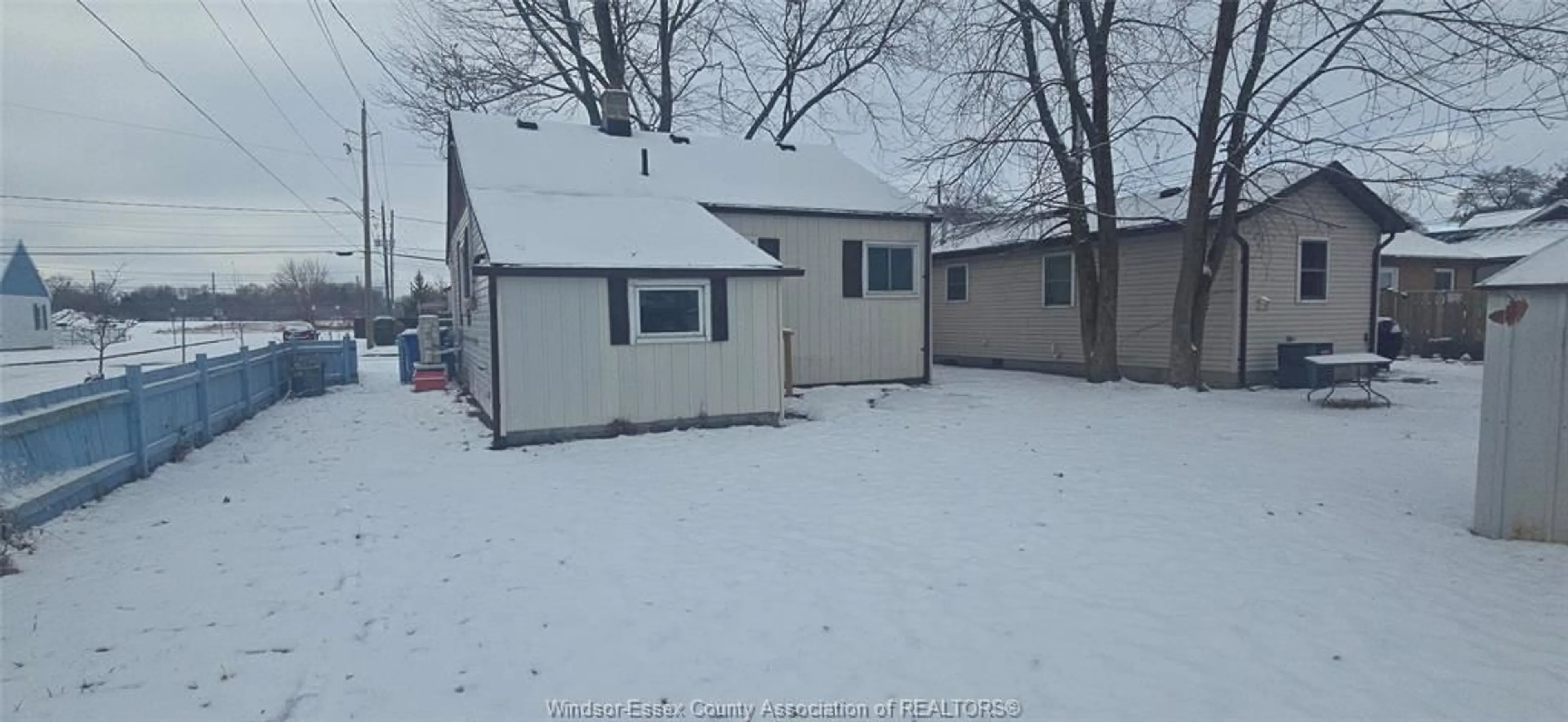 Shed for 1196 ELM Ave, Windsor Ontario N9A 5H9