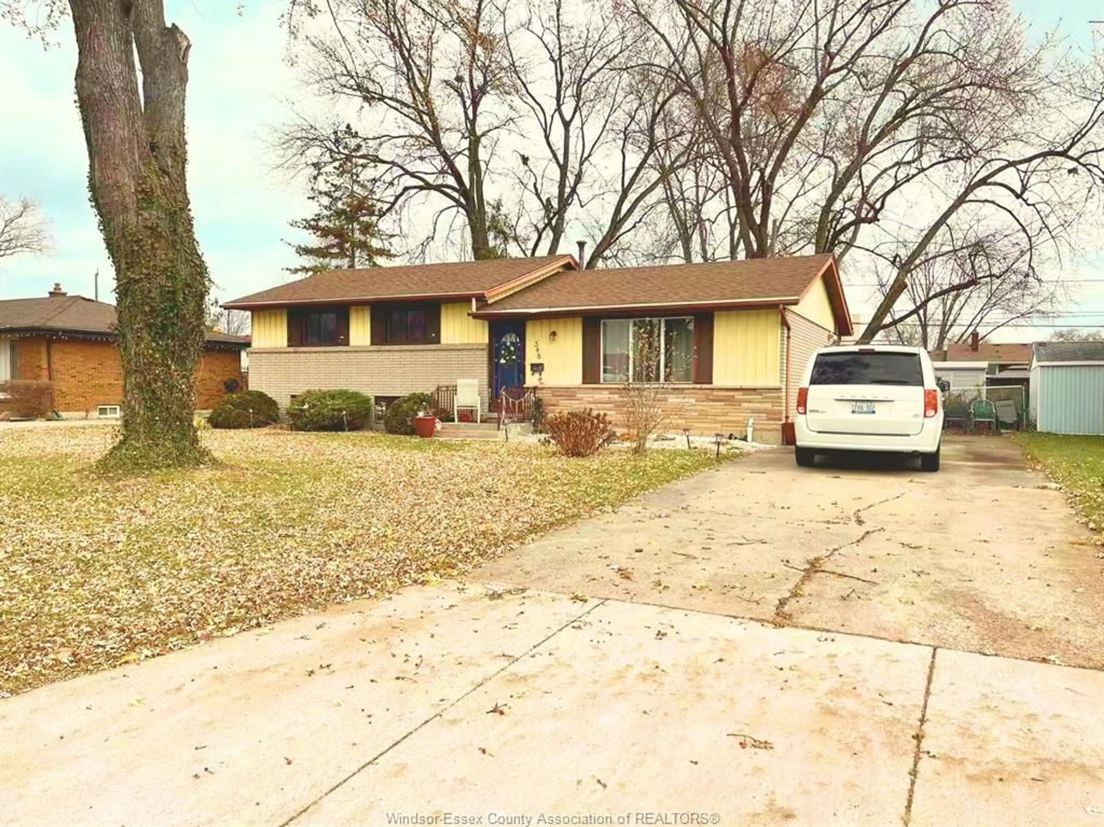 Unknown for 348 WATSON Ave, Windsor Ontario N8S 3S4