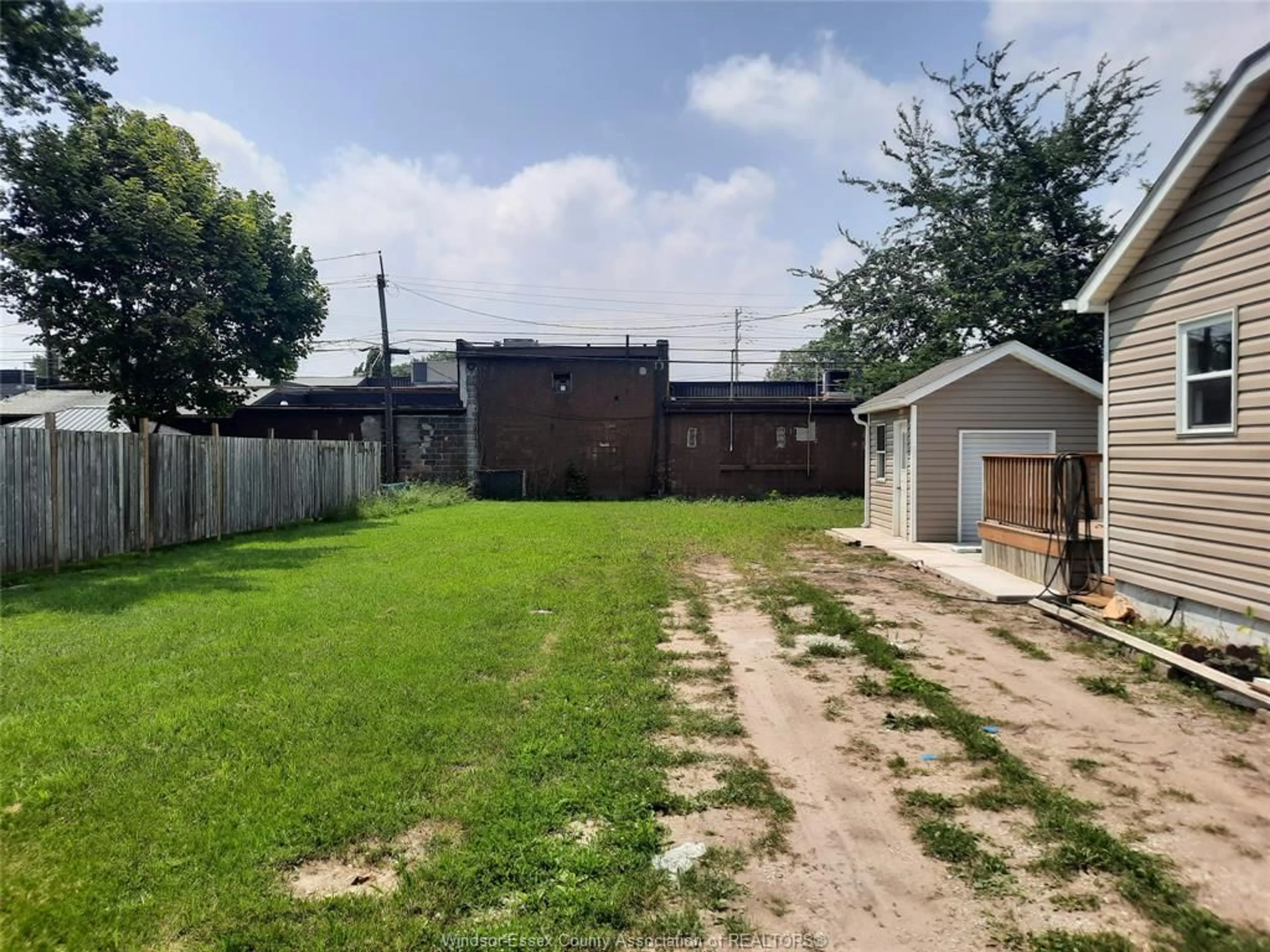 Unknown for V/L RIBERDY, Windsor Ontario N8W 3W2