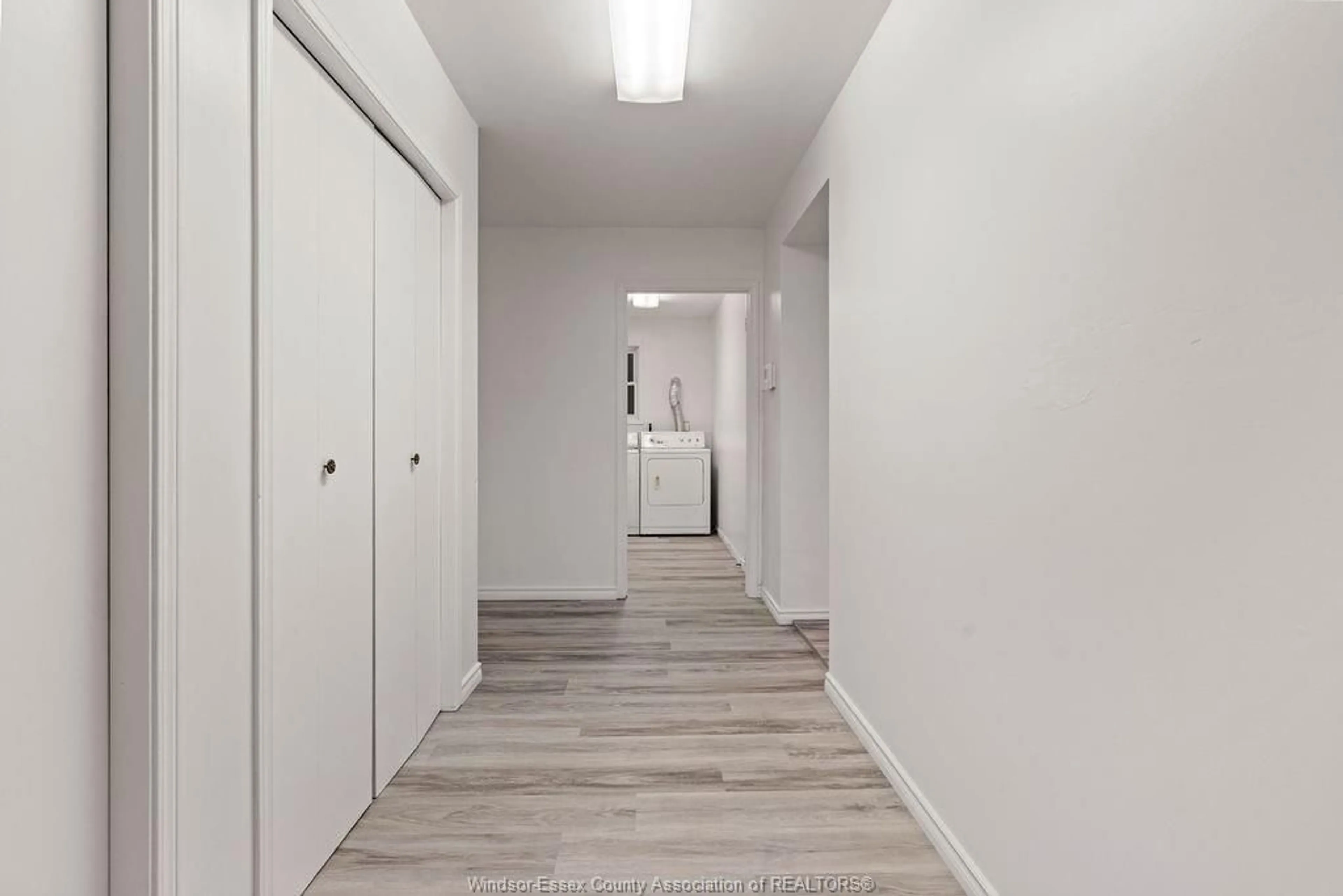 Unknown for 232 REAUME Rd, LaSalle Ontario N8J 1B1