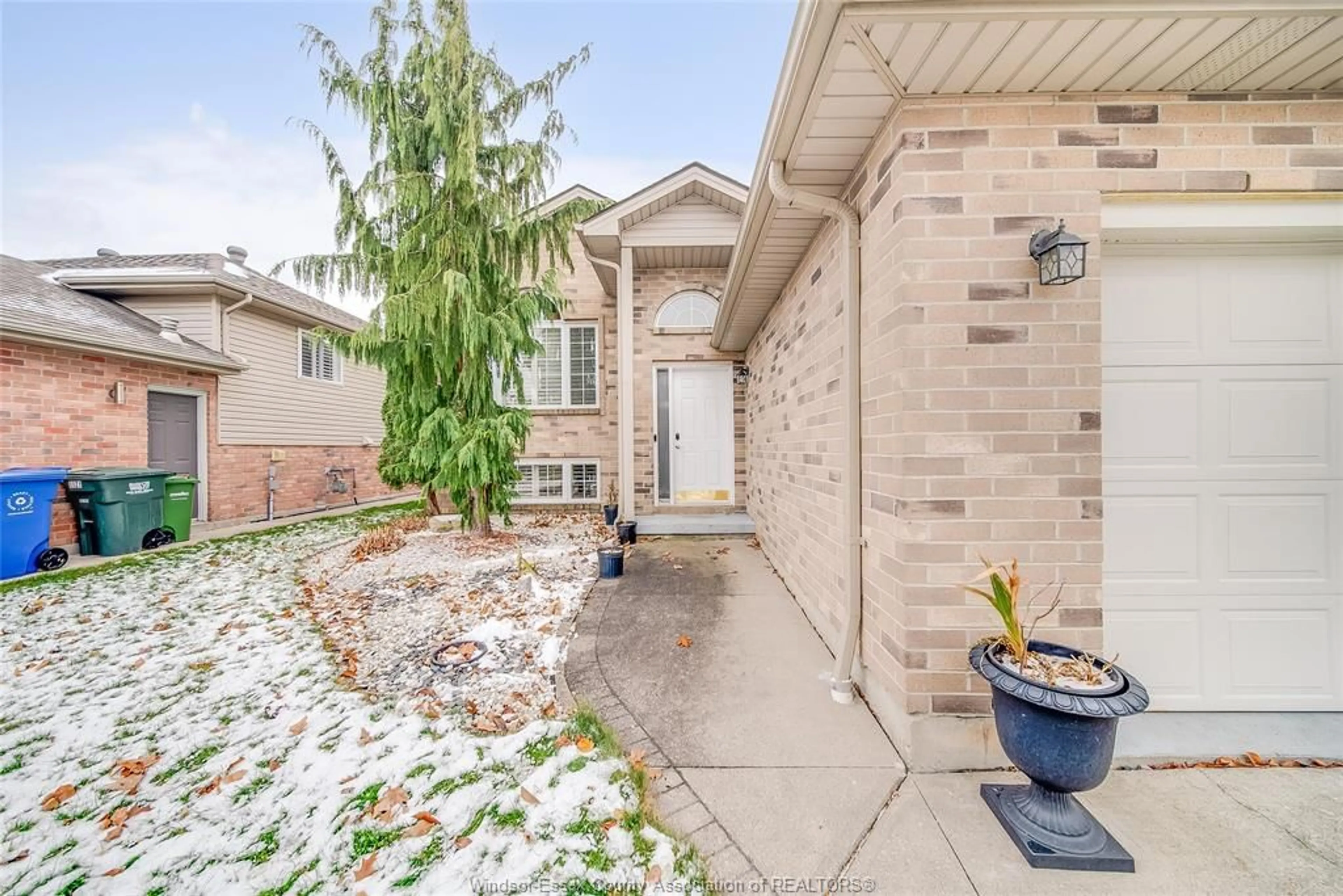 Unknown for 1119 MONARCH MEADOWS Dr, Lakeshore Ontario N8L 0W5