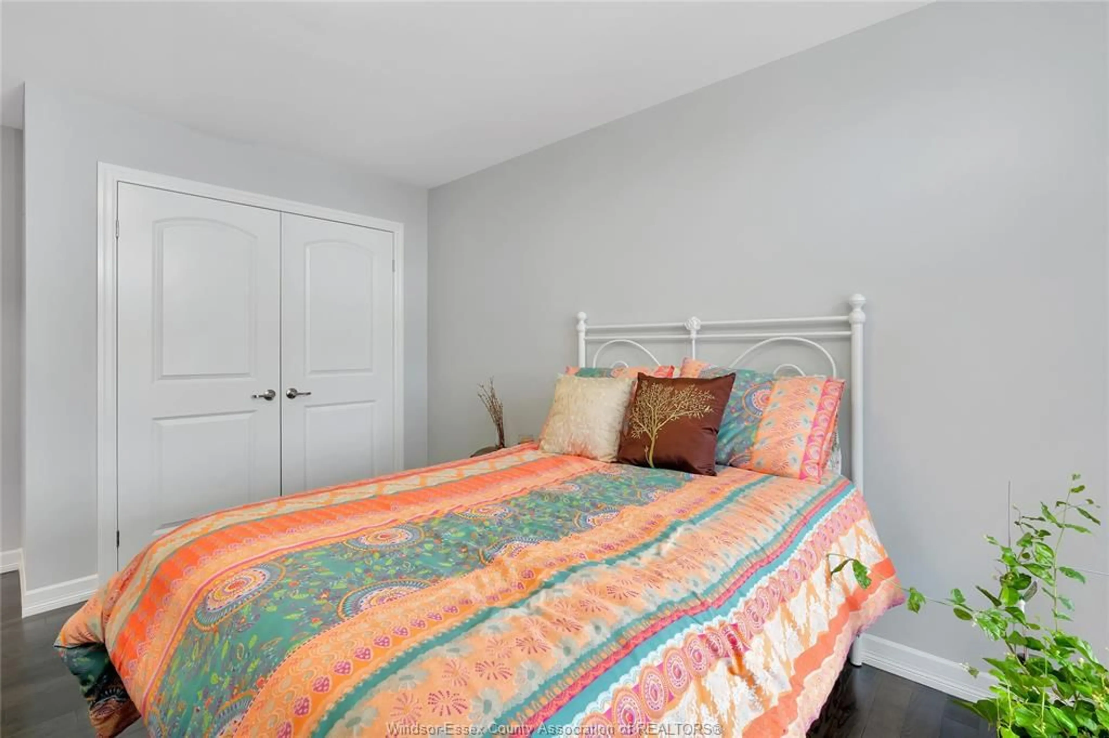 Bedroom with bed, unknown for 470 OLD COLONY Trail, Amherstburg Ontario N9V 0A3