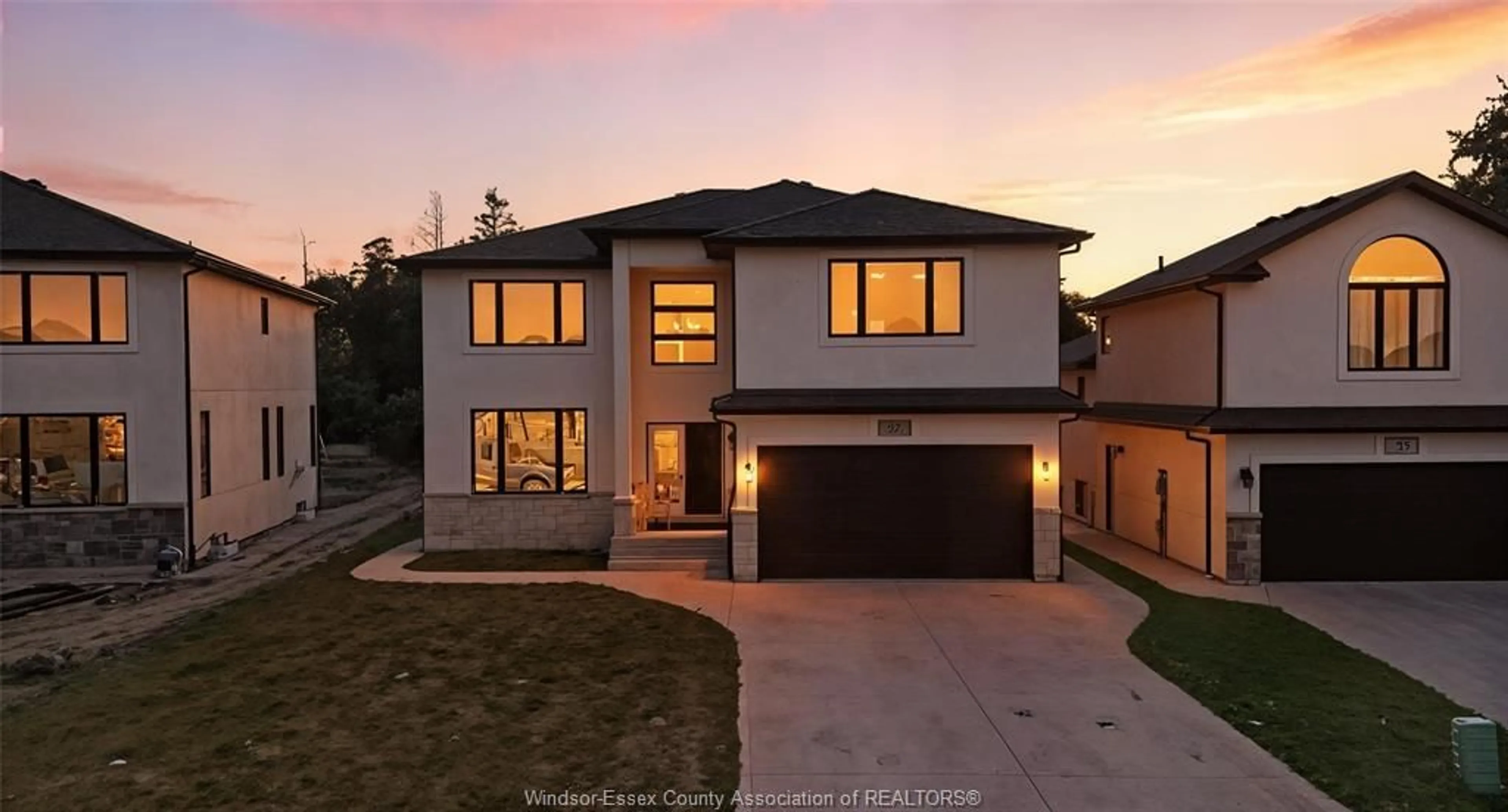 Home with brick exterior material, street for 27 KINGSBRIDGE Dr, Amherstburg Ontario N9V 4A4