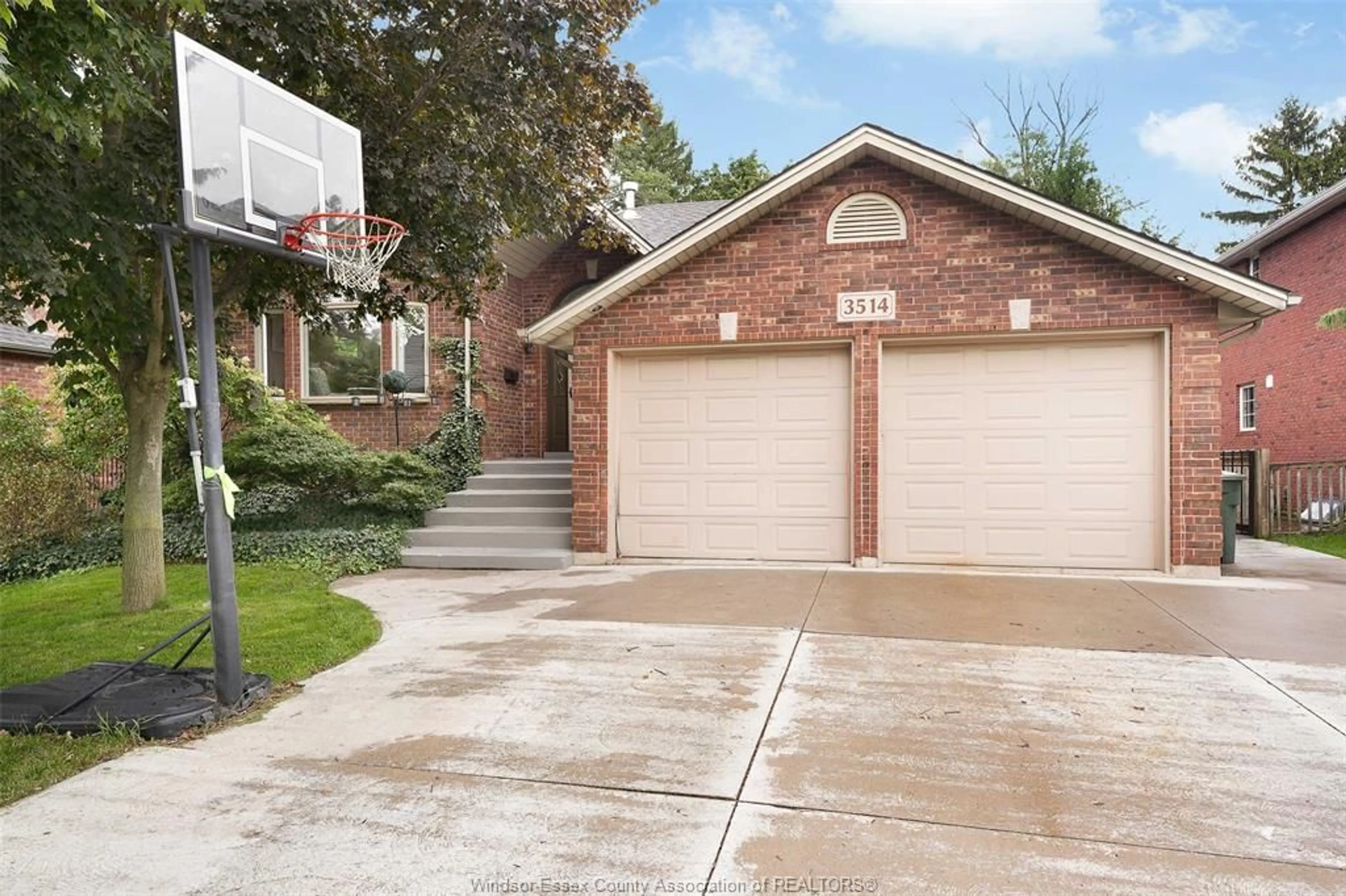 Home with brick exterior material, street for 3514 BRUCE Ave, Windsor Ontario N9E 4R9