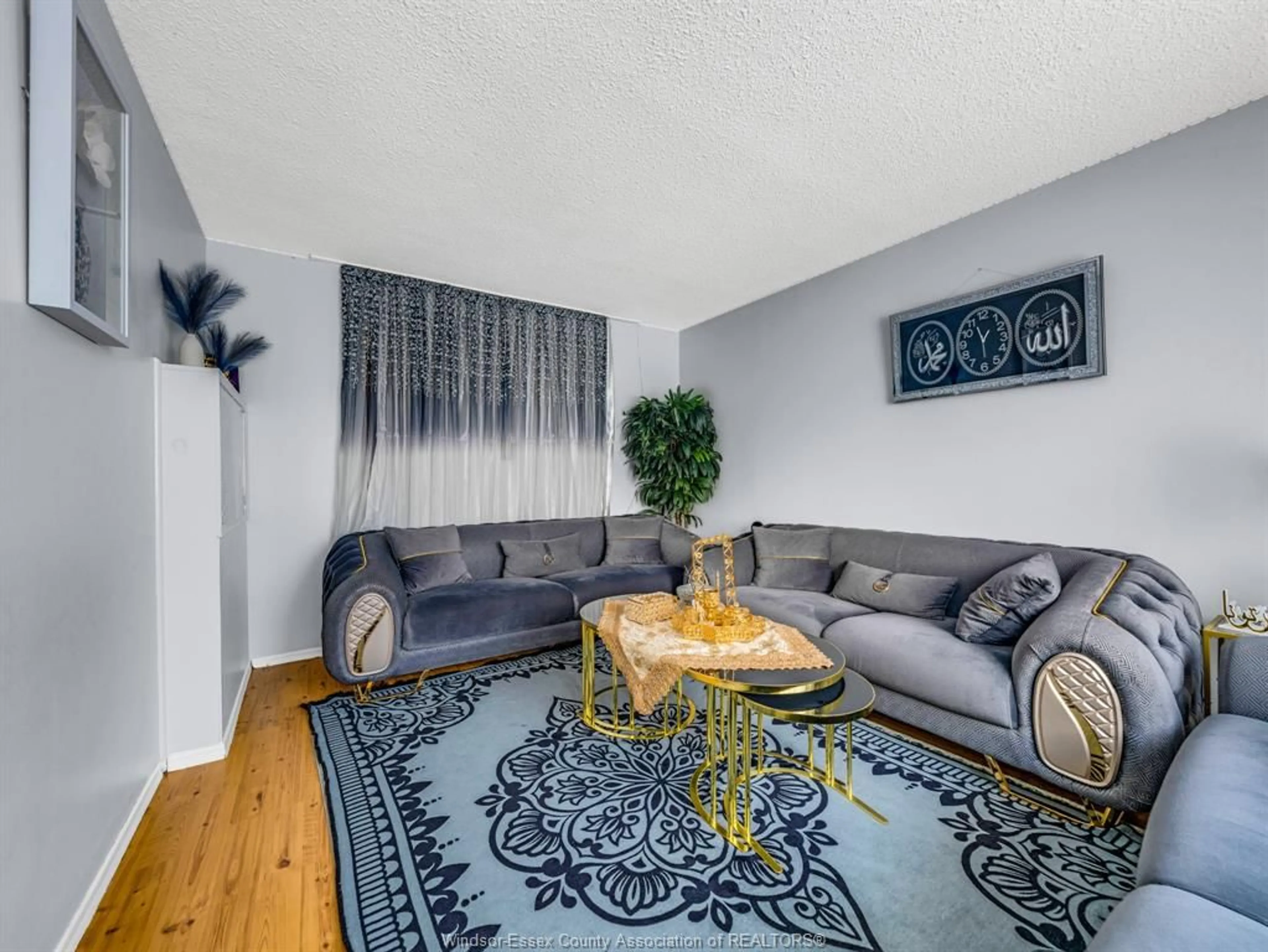 Living room with furniture, unknown for 23 DONALD Ave, Leamington Ontario N8H 4J4