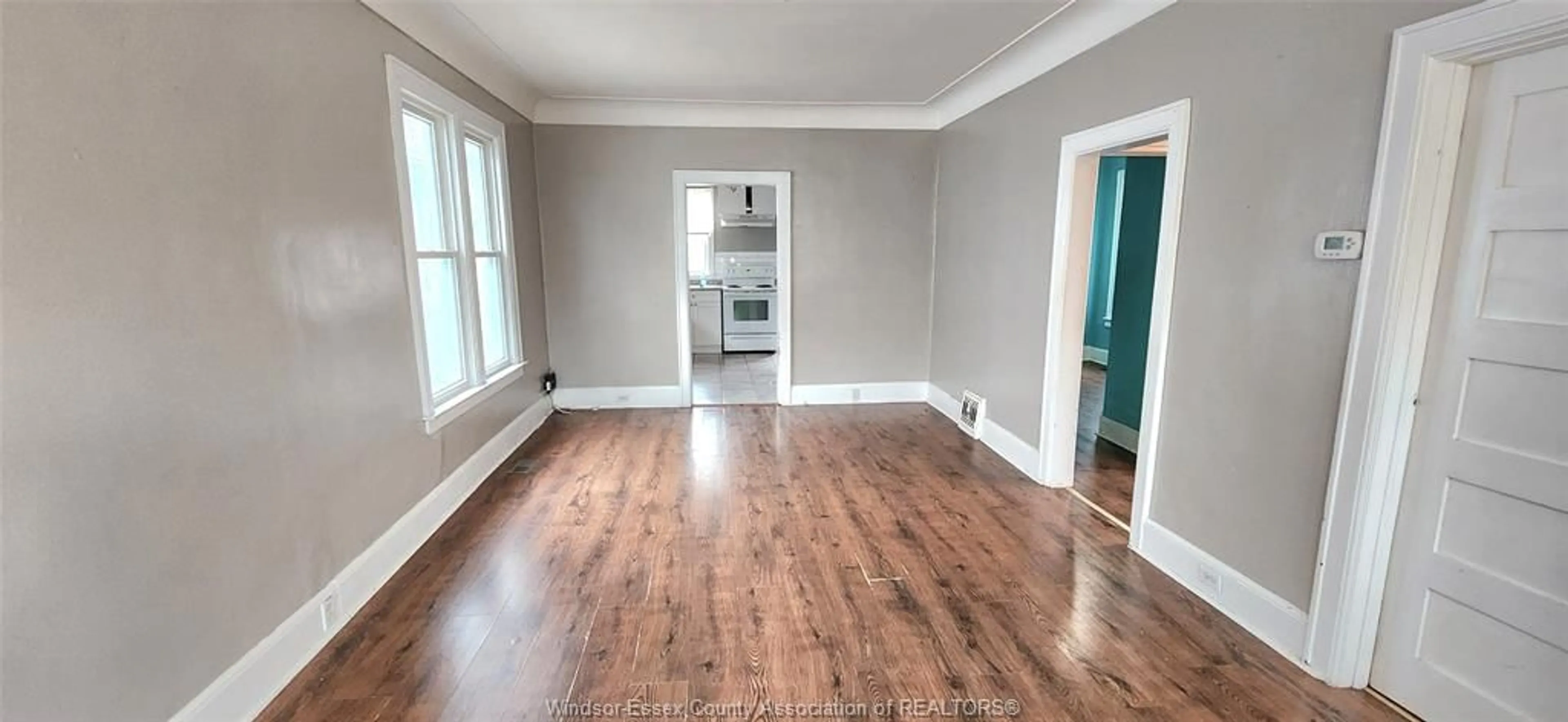 A pic of a room for 441 ELLIS St, Windsor Ontario N8X 1B1