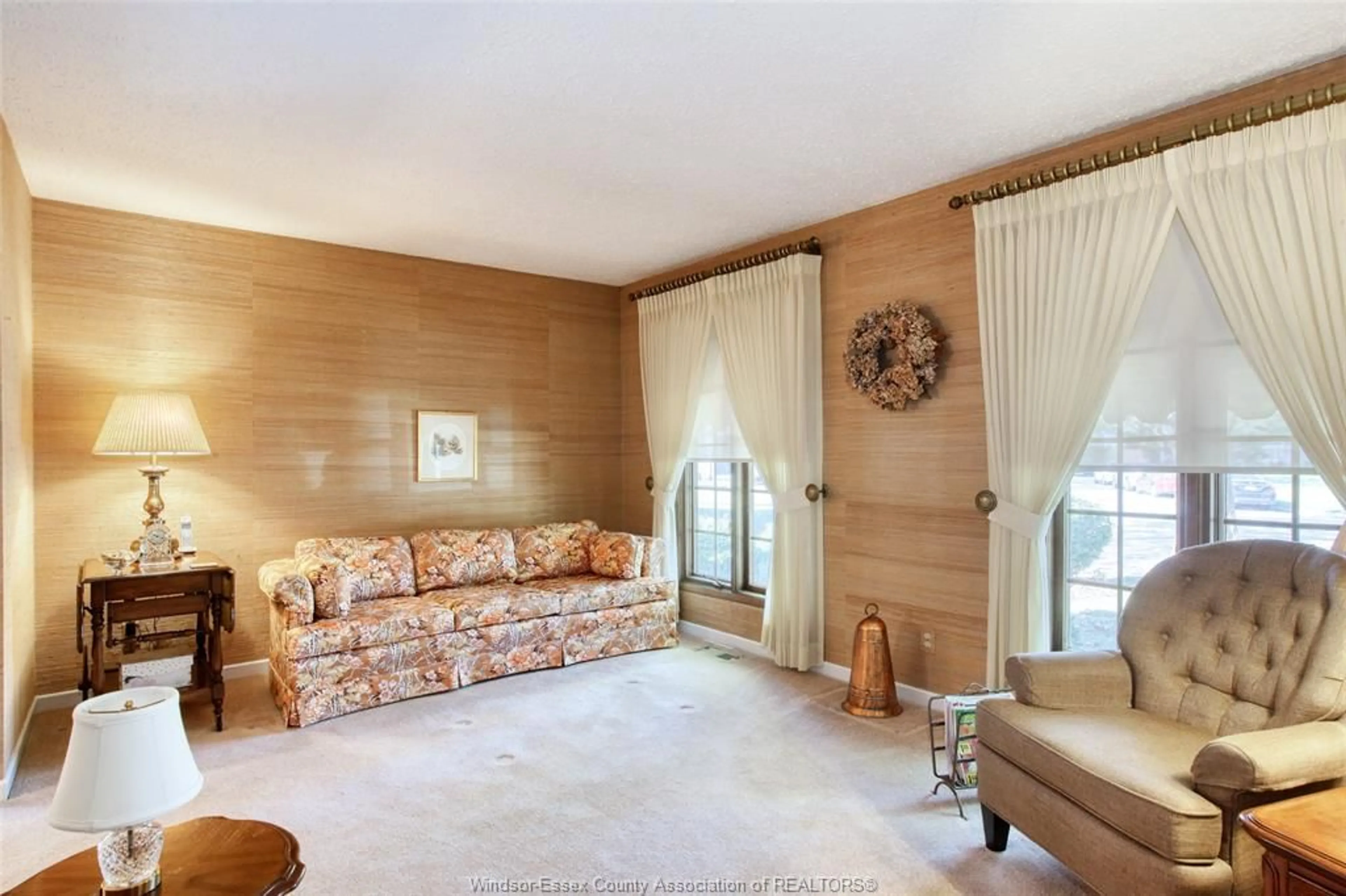 Living room with furniture, unknown for 3398 PINEVIEW, Windsor Ontario N8R 2A8