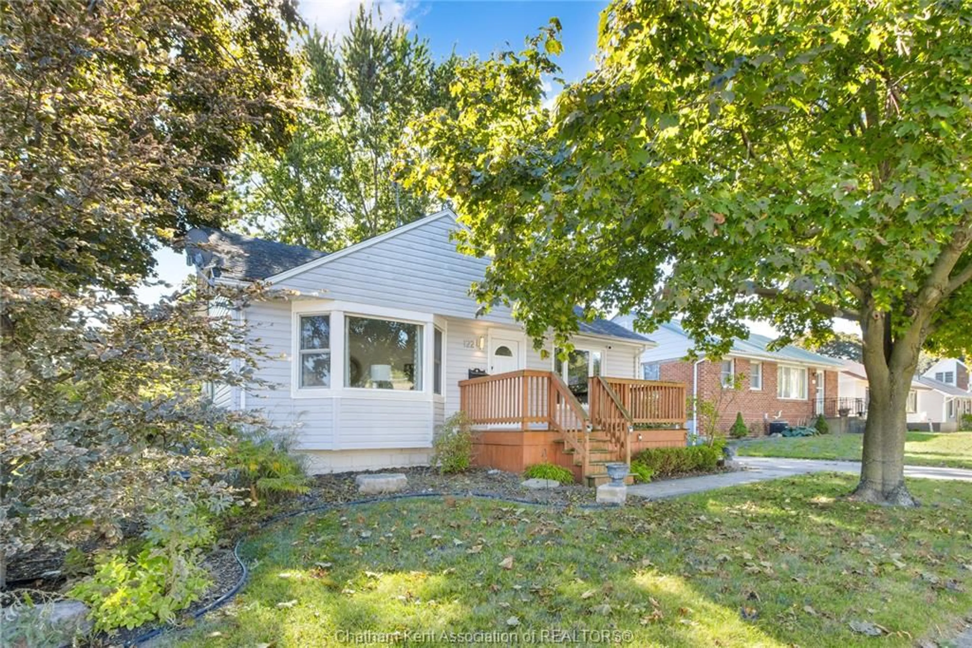 Unknown for 122 EUGENIE St, Chatham Ontario N7M 3Z1