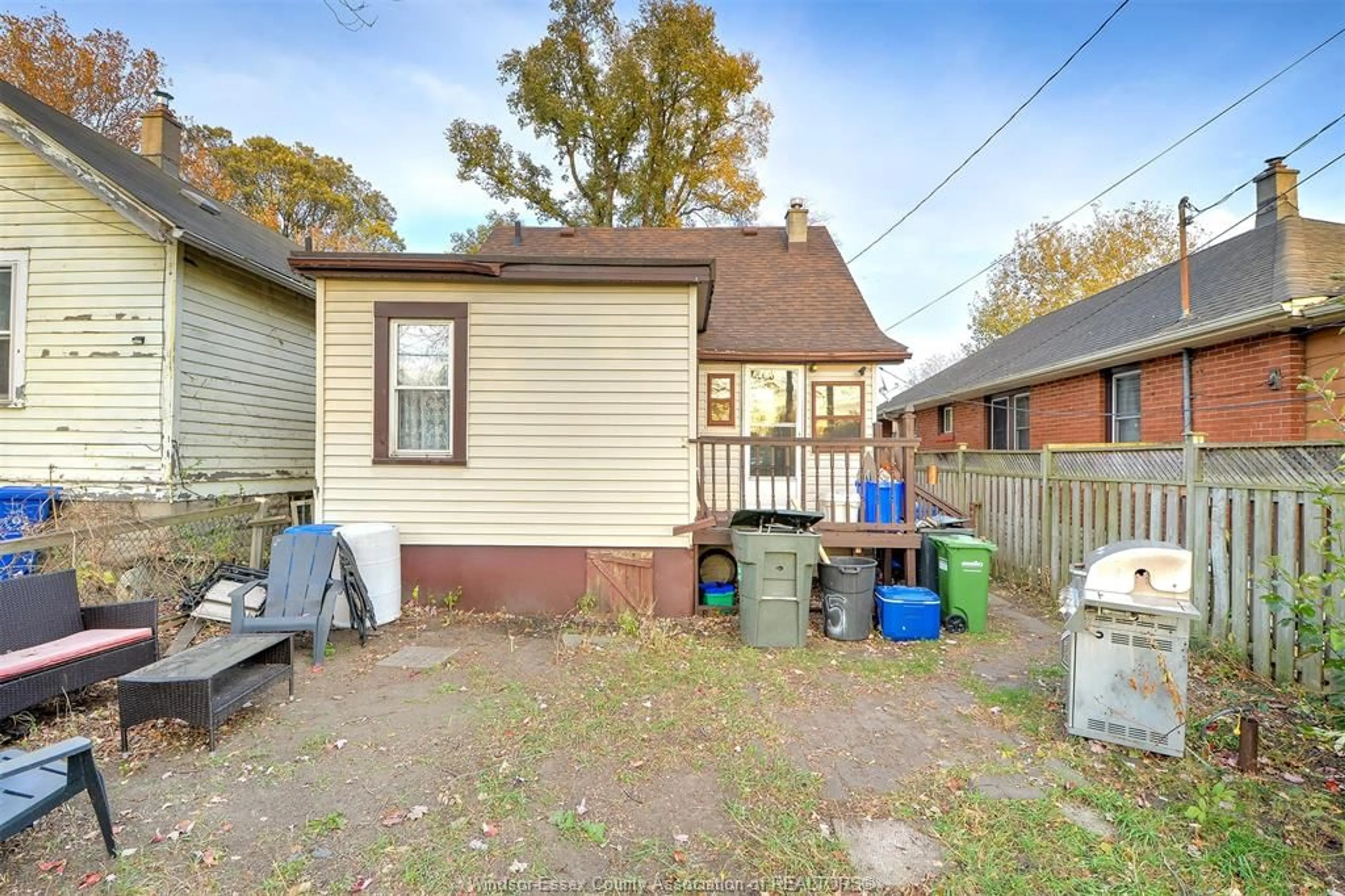 Unknown for 1185 WIGLE Ave, Windsor Ontario N9C 3M9