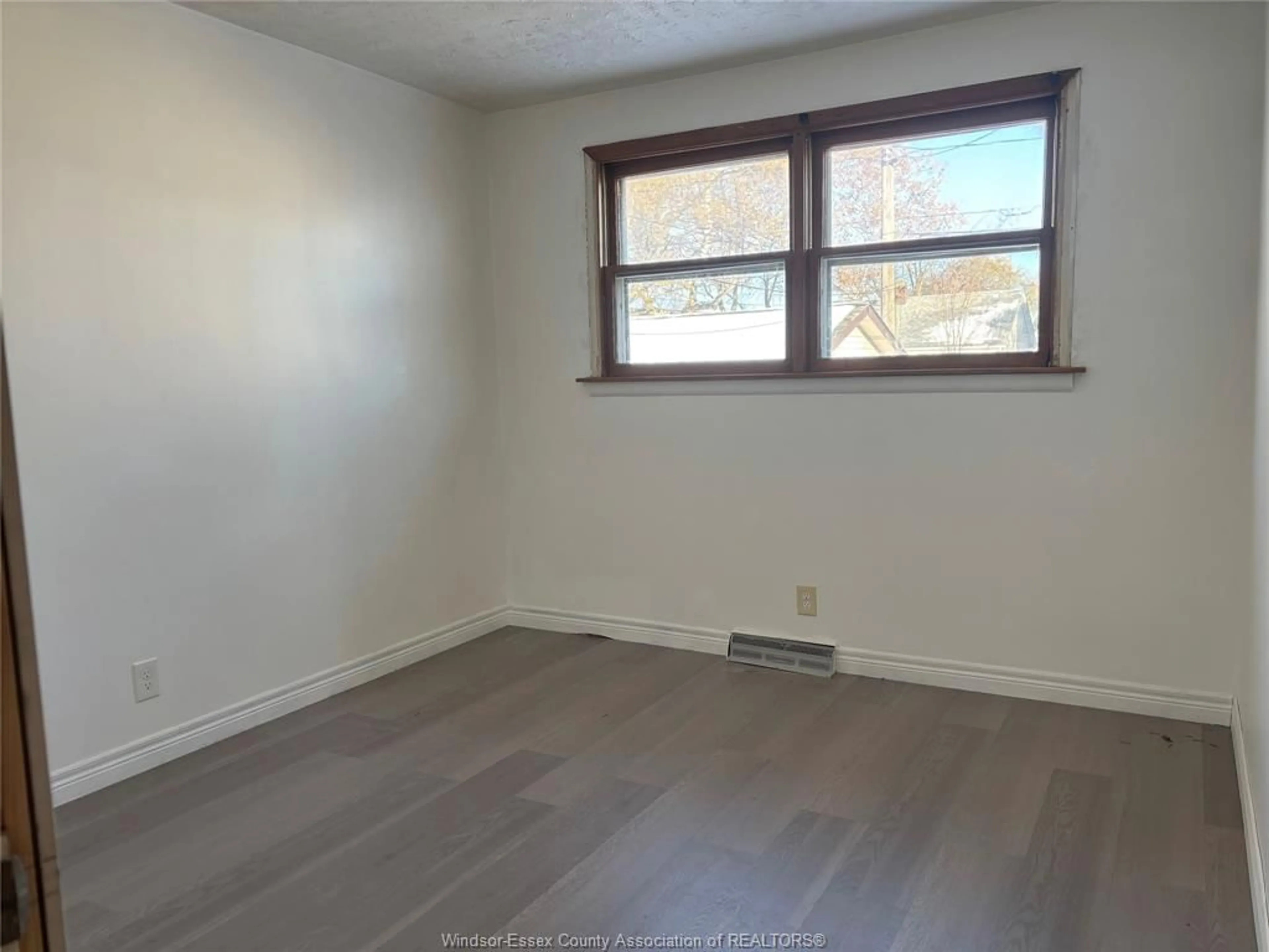 A pic of a room for 1708 ST. LUKE, Windsor Ontario N8Y 3N6