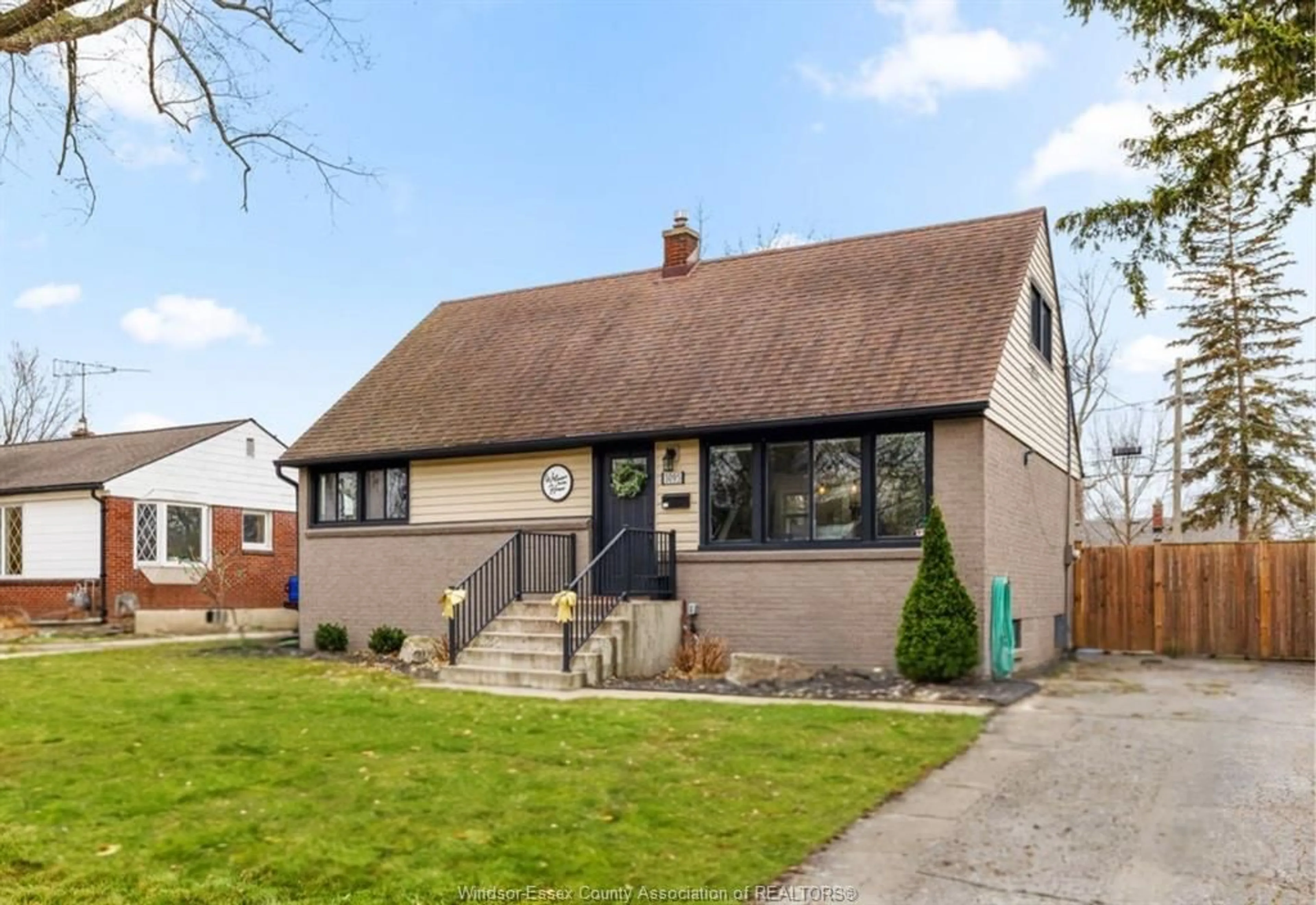 Home with vinyl exterior material, street for 3095 ACADEMY Dr, Windsor Ontario N9E 2H5