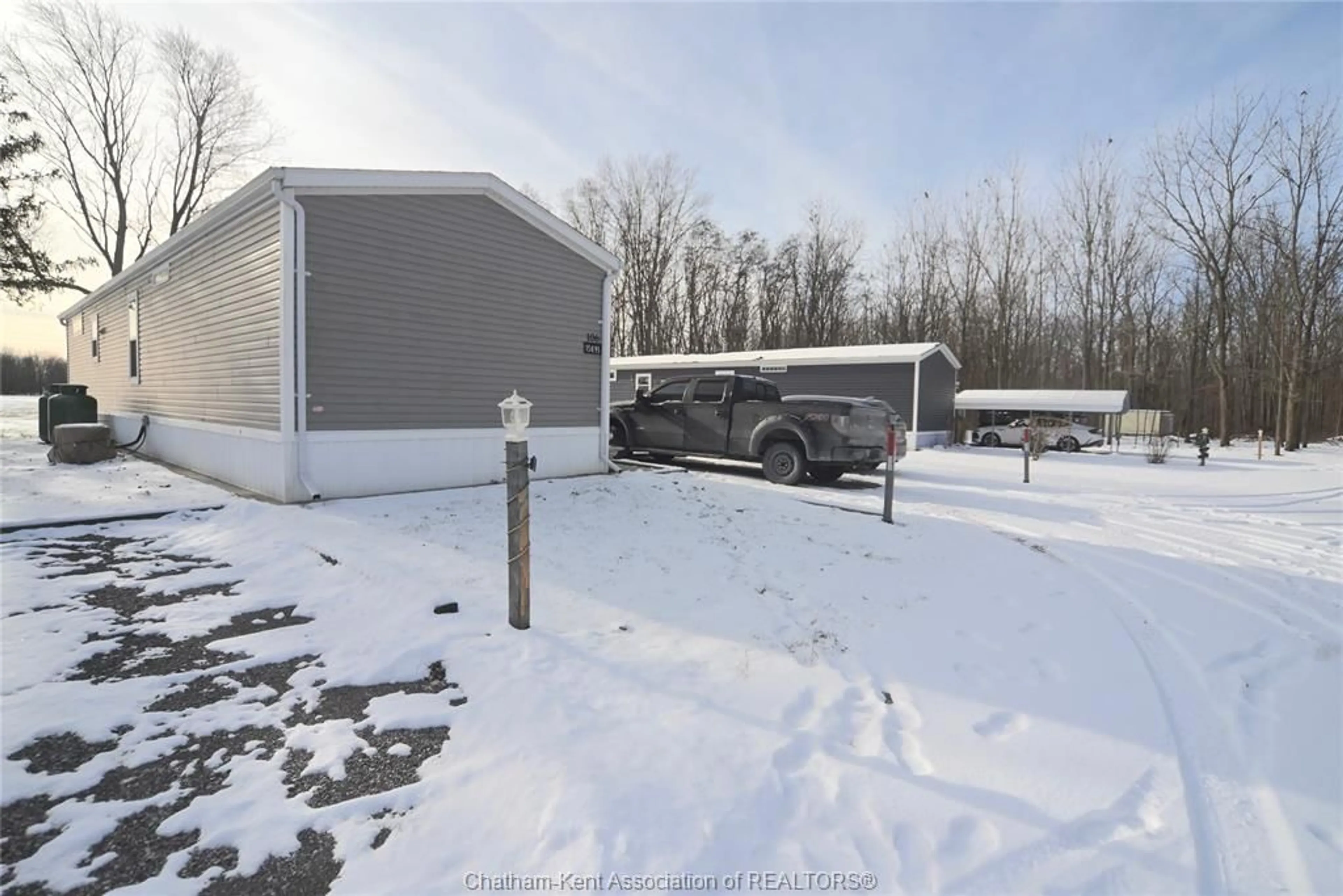 Shed for 15895 Longwoods Rd, Zone Township Ontario N0L 1X0
