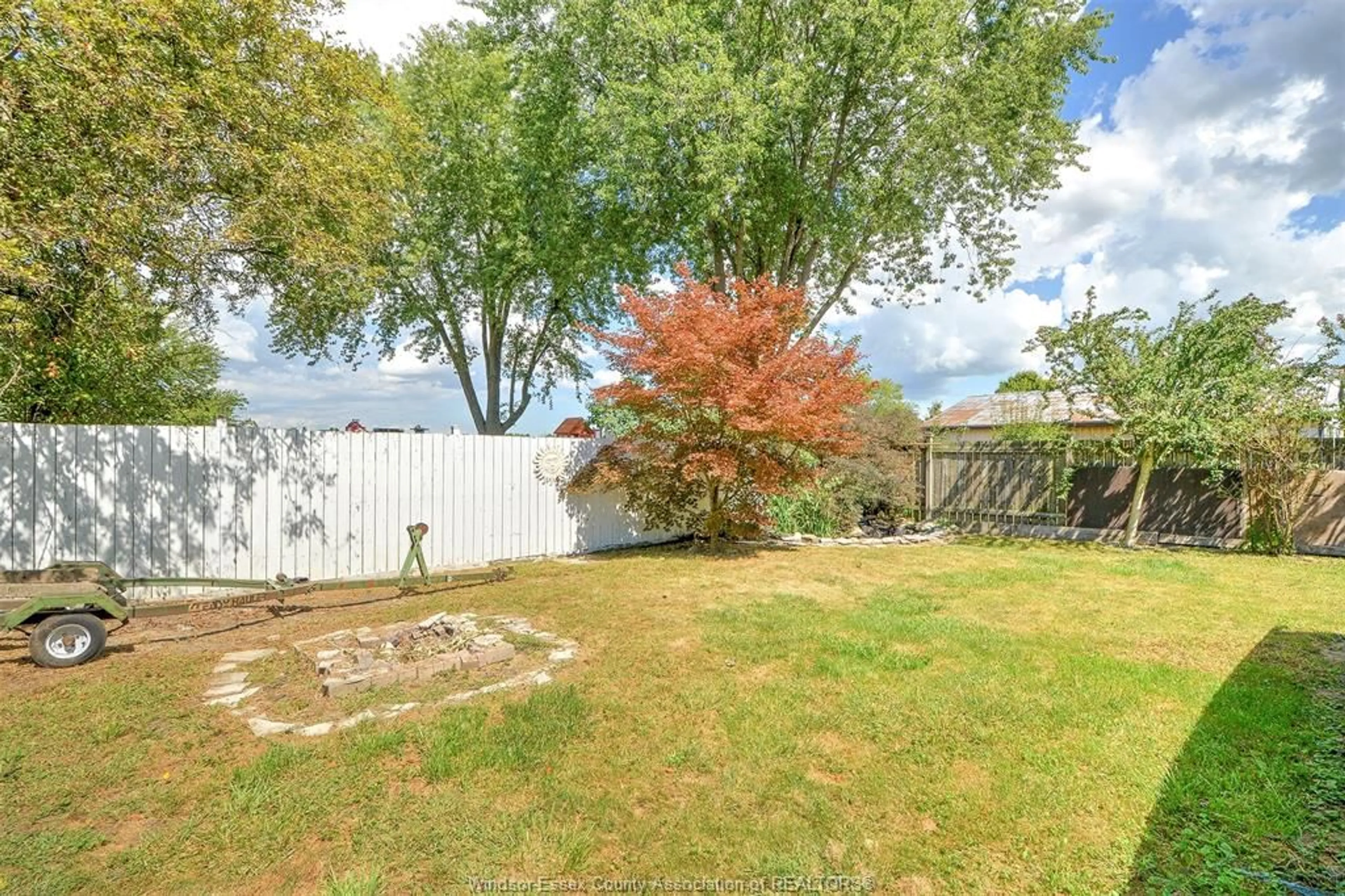 Unknown for 9569 Malden Rd, LaSalle Ontario N9J 2W5