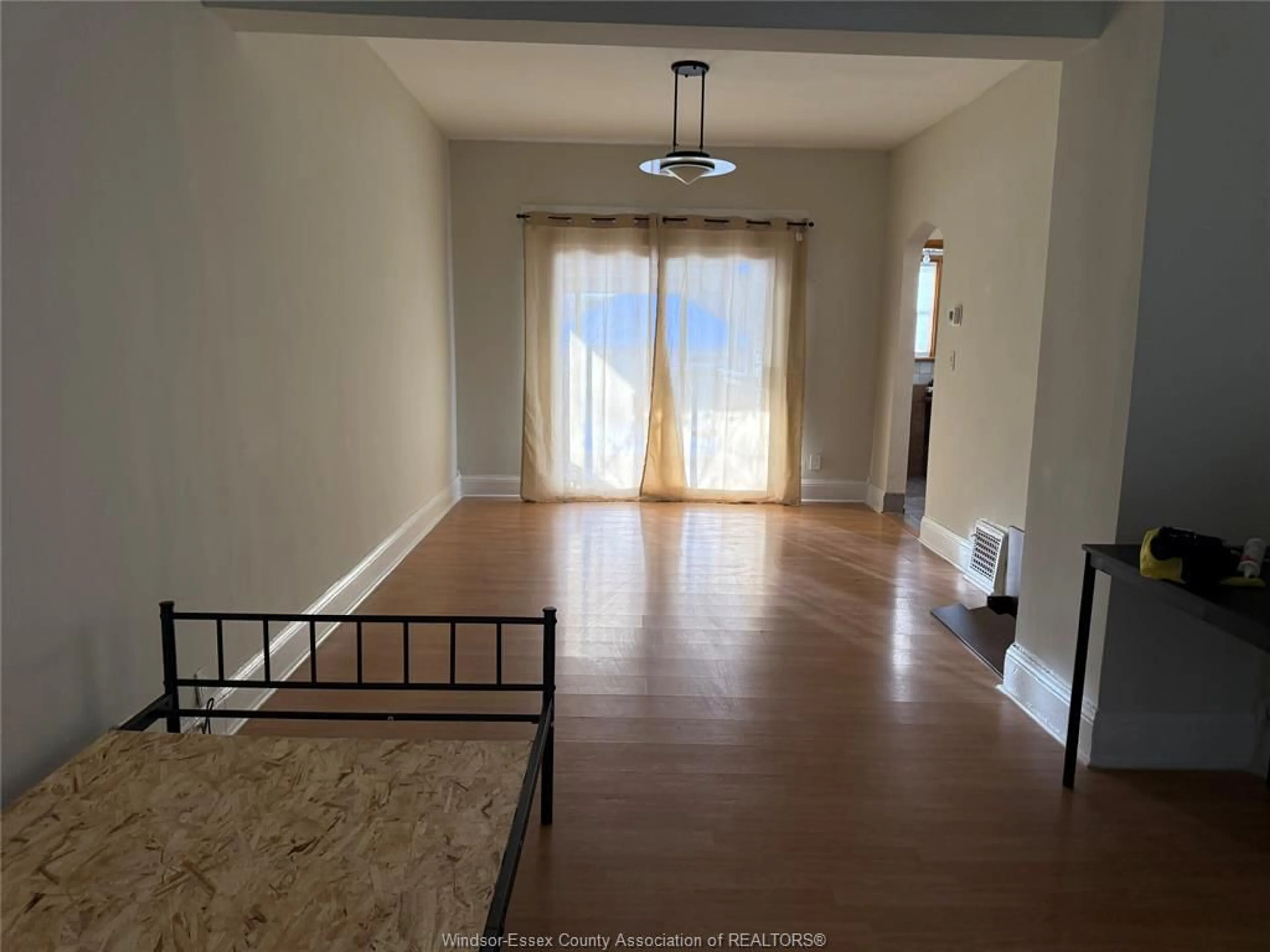 A pic of a room for 715 AYLMER Ave, Windsor Ontario N9A 1V2