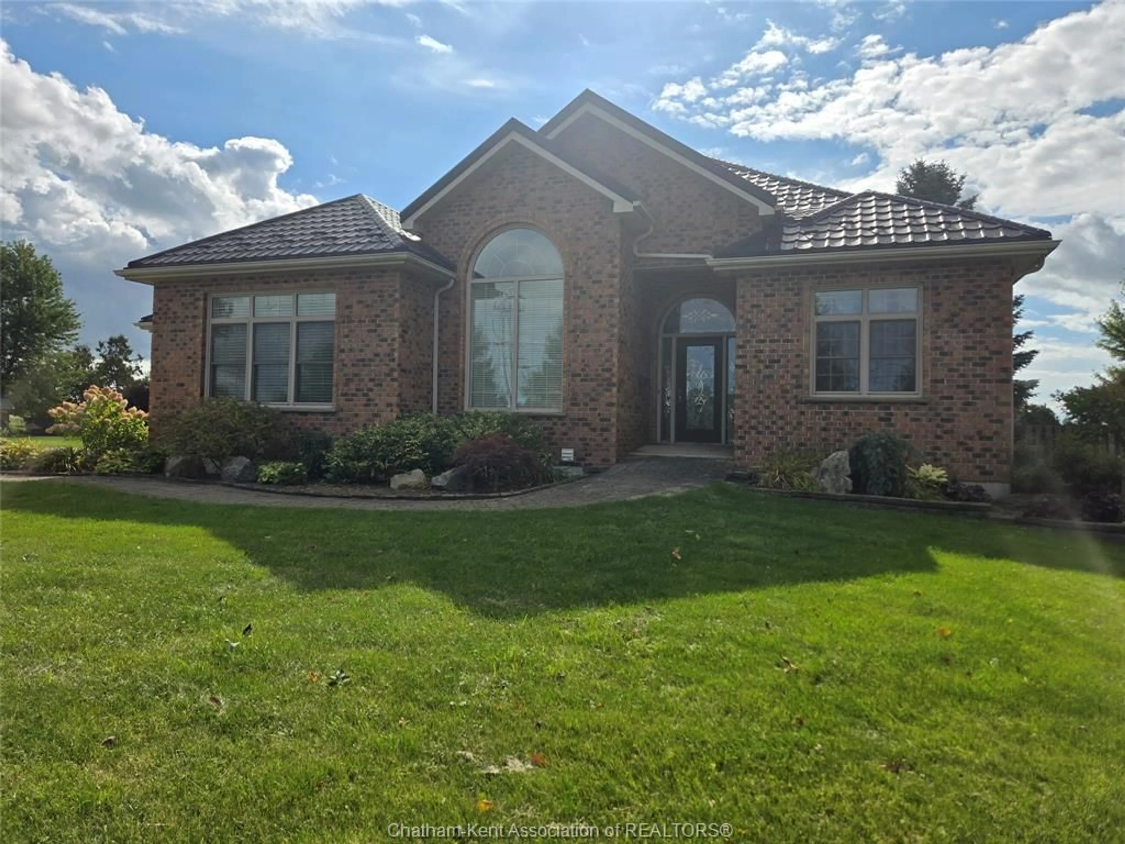 Home with brick exterior material, unknown for 161 ABERDEEN St, Merlin Ontario N0P 1W0